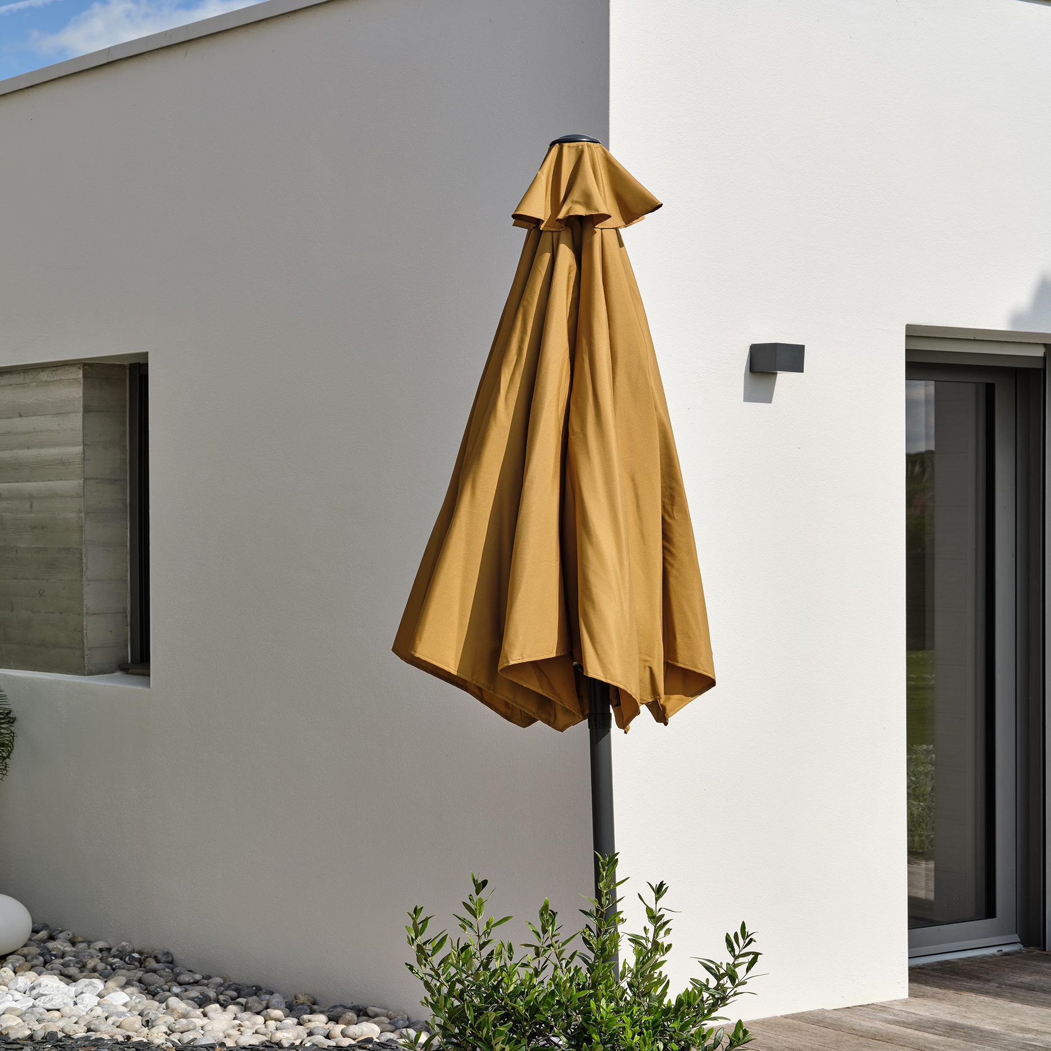 Voir la diapositive 4 : DCB GARDEN Parasol à manivelle en aluminium  et toile