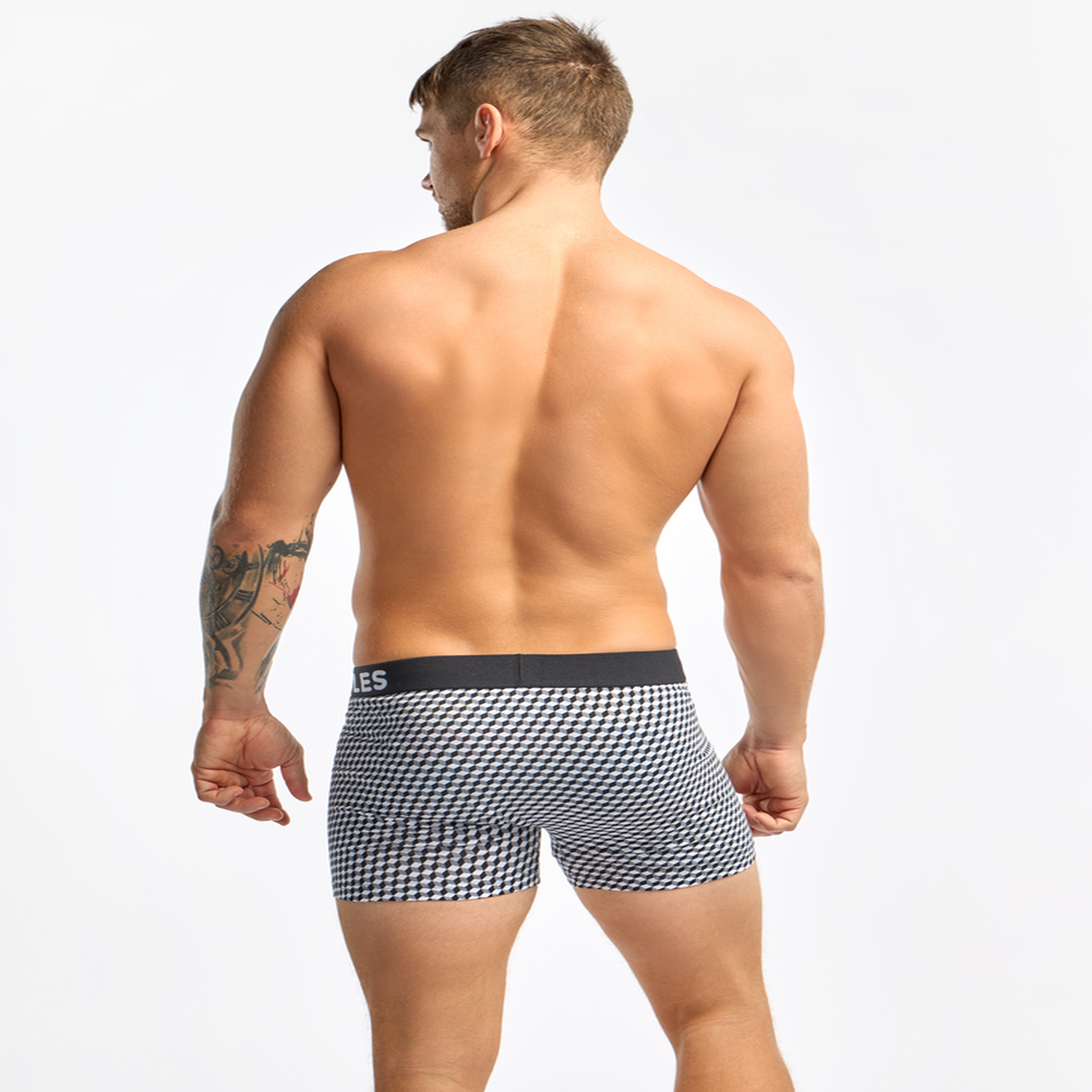Voir la diapositive 4 : DEDOLES Boxer homme motif jacquard noir & blanc