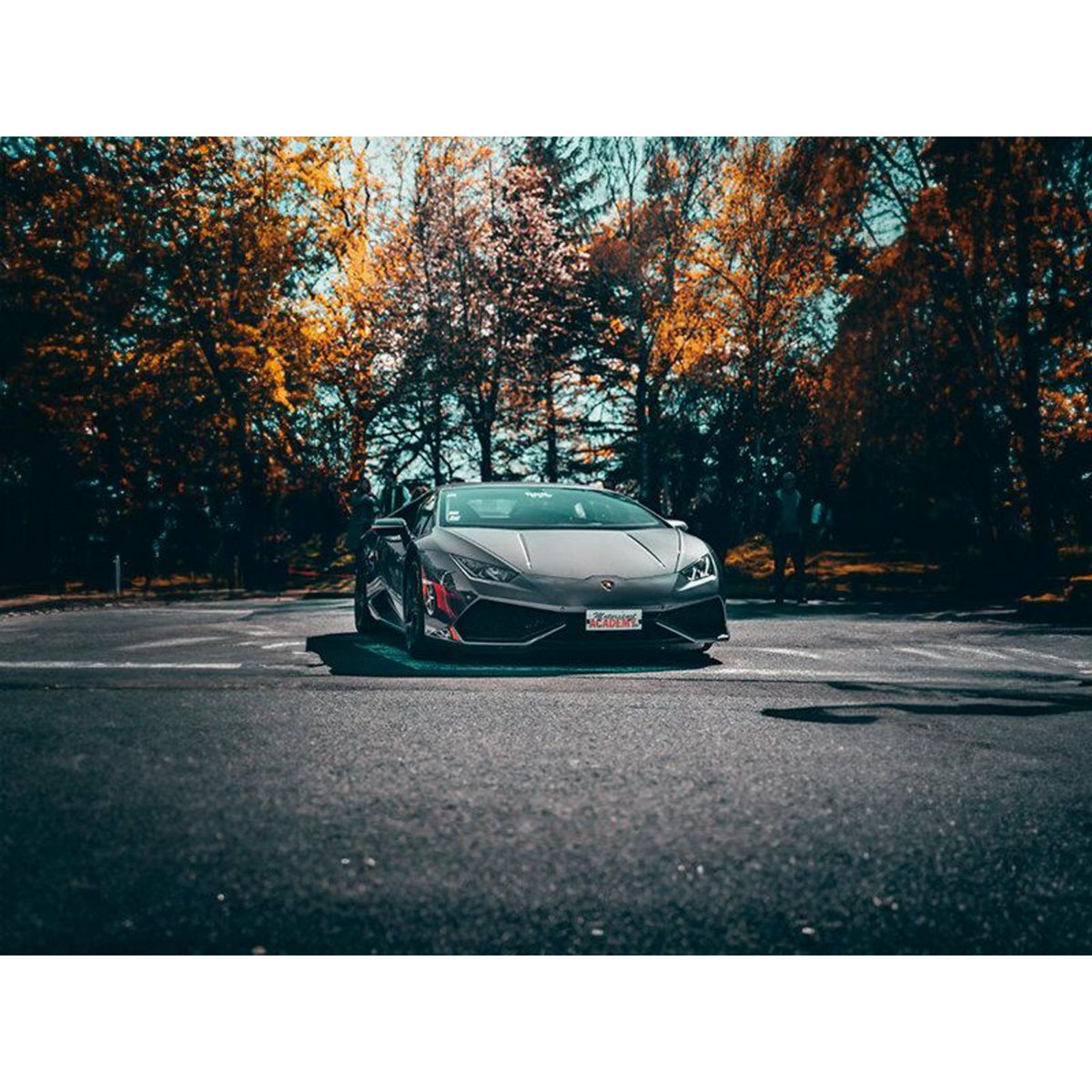 Smartbox Stage de pilotage : 2 tours sur le circuit de Magny-Cours en Lamborghini Huracán - Coffret Cadeau Sport & Aventure