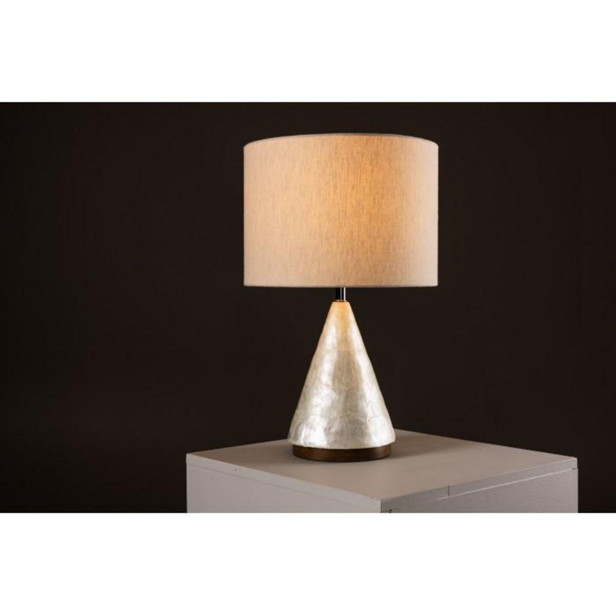 Paris Prix Lampe à Poser en Capiz  Donso  56cm Gris Clair