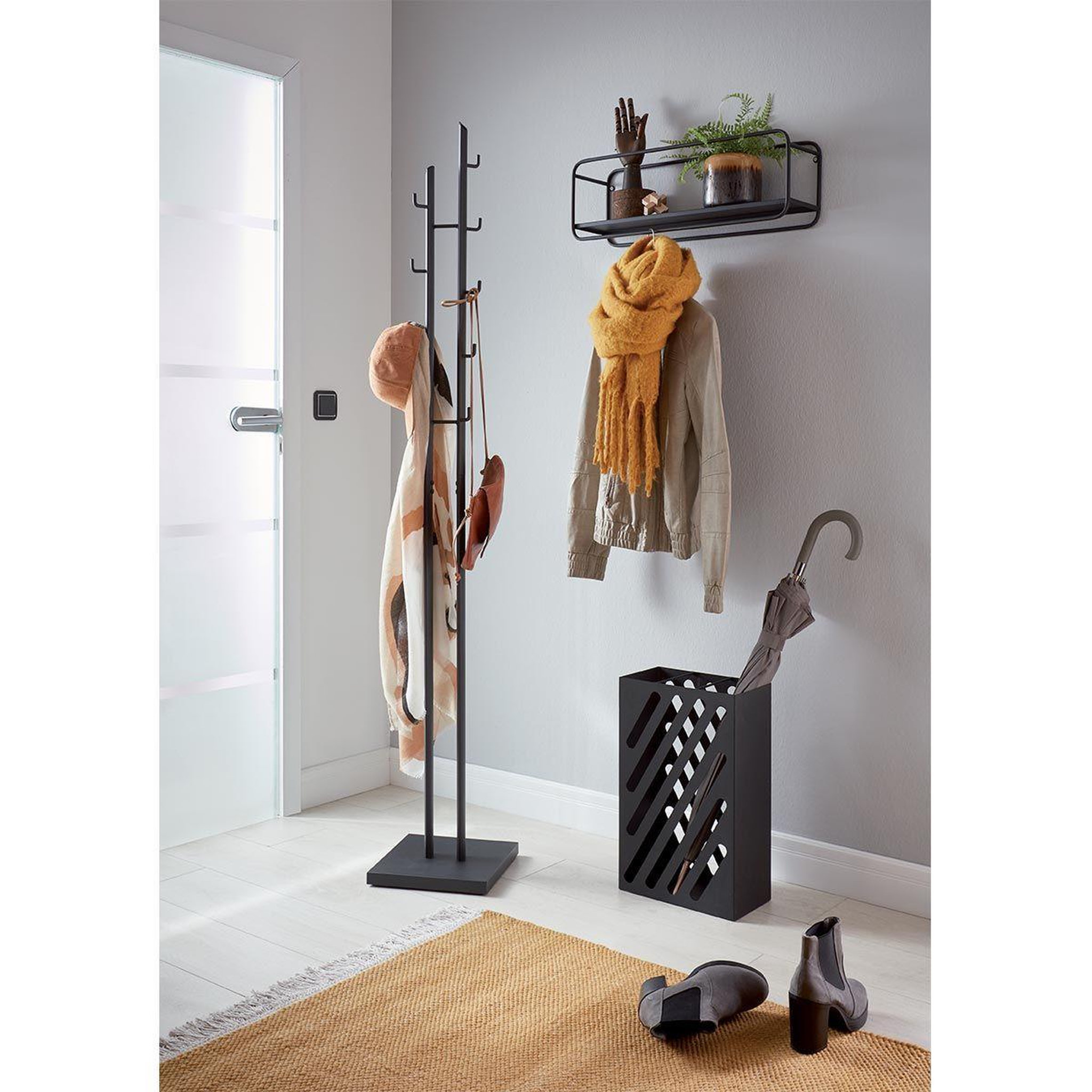 Voir la diapositive 5 : Paris Prix Étagère murale design  victoire  60cm noir