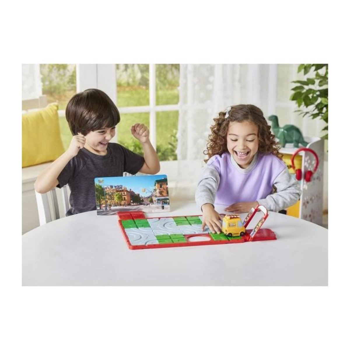 EPOCH Super Mario Route'N Go - EPOCH Games