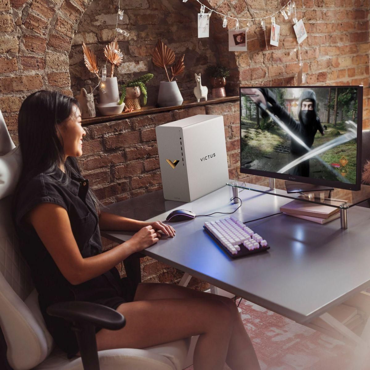 HP PC Gamer Victus TG02-2050nf sans OS