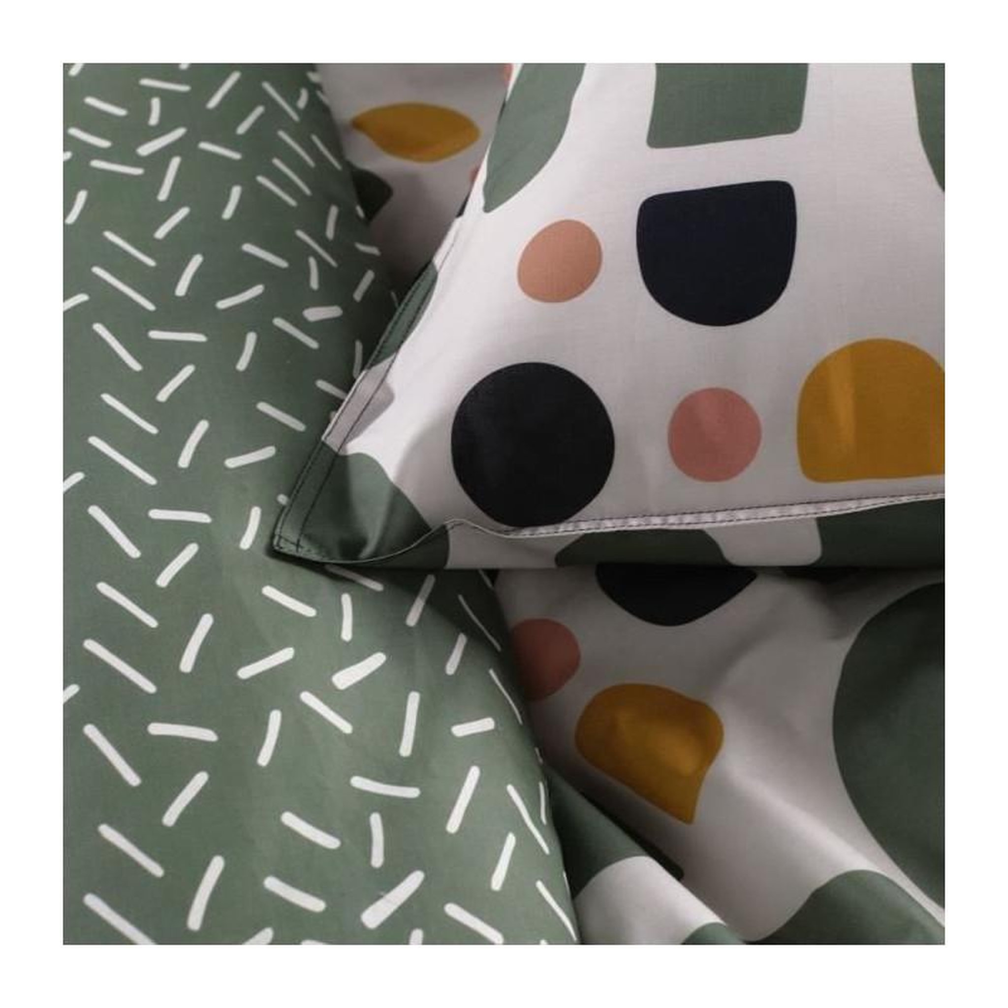 Voir la diapositive 3 : Today Parure de lit - TODAY - Sunshine - 121226 - 2 personnes - 240x220cm - Coton - Imprimé 13.48