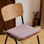 Voir la diapositive 4 : ATMOSPHERA Galette de Chaise Uni  Lilou  38x38cm Parme