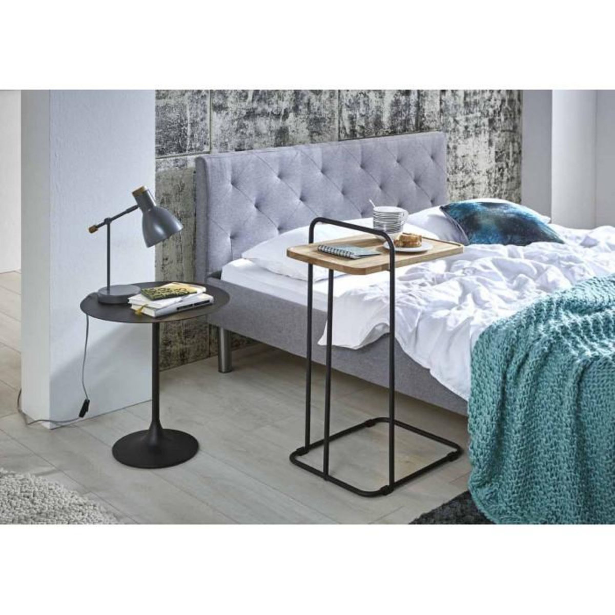 Paris Prix Table d'Appoint en Bois  Nissa  73cm Naturel