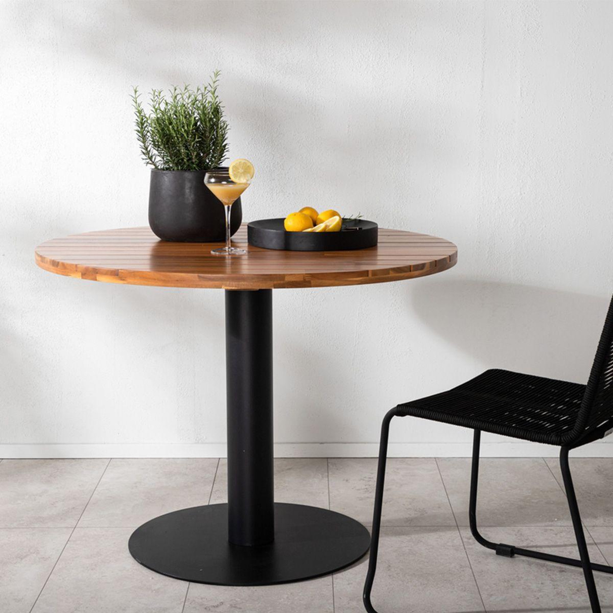Voir la diapositive 4 : Paris Prix Table de jardin en bois  cot  100cm naturel