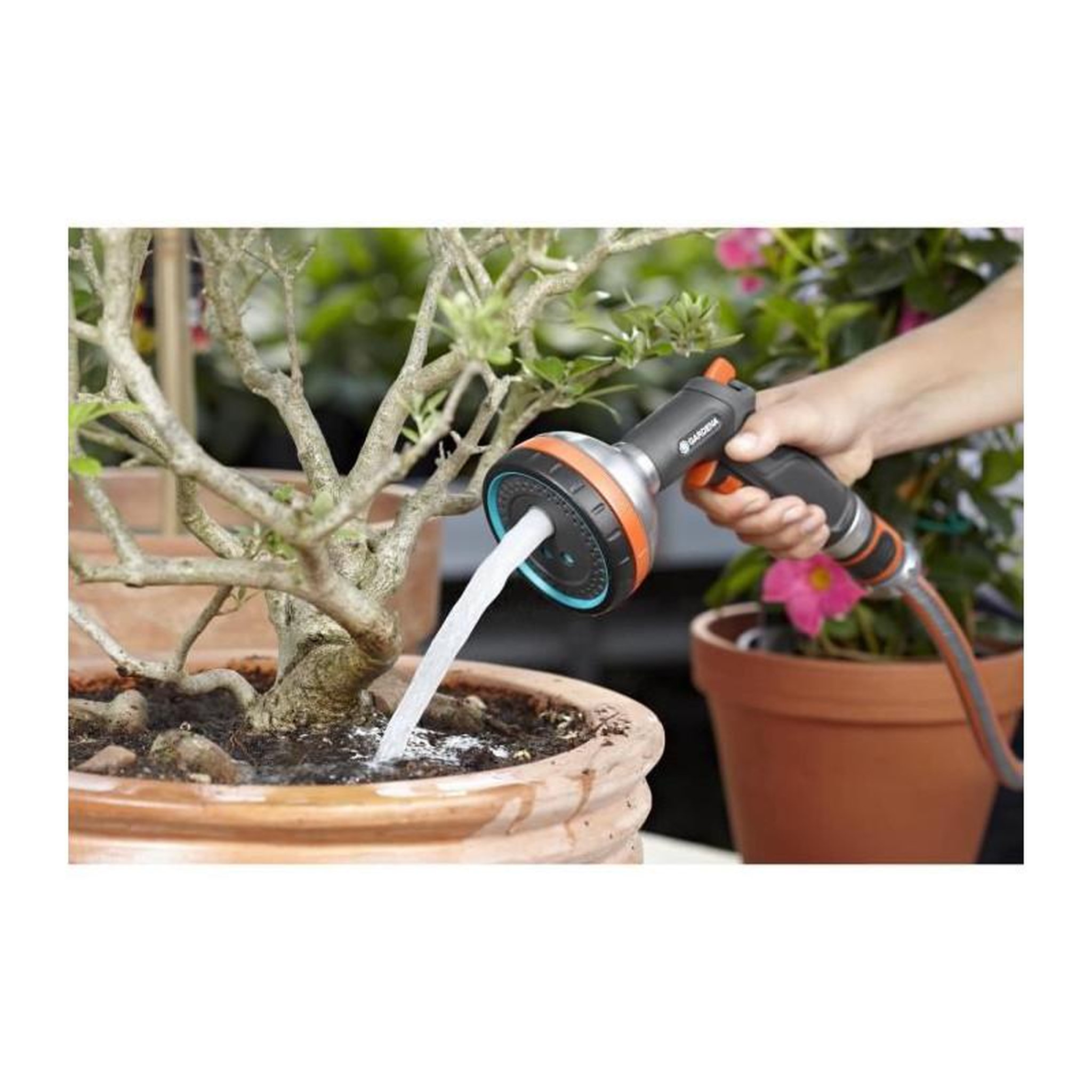 Voir la diapositive 3 : Gardena Pistolet Multi-applications Premium