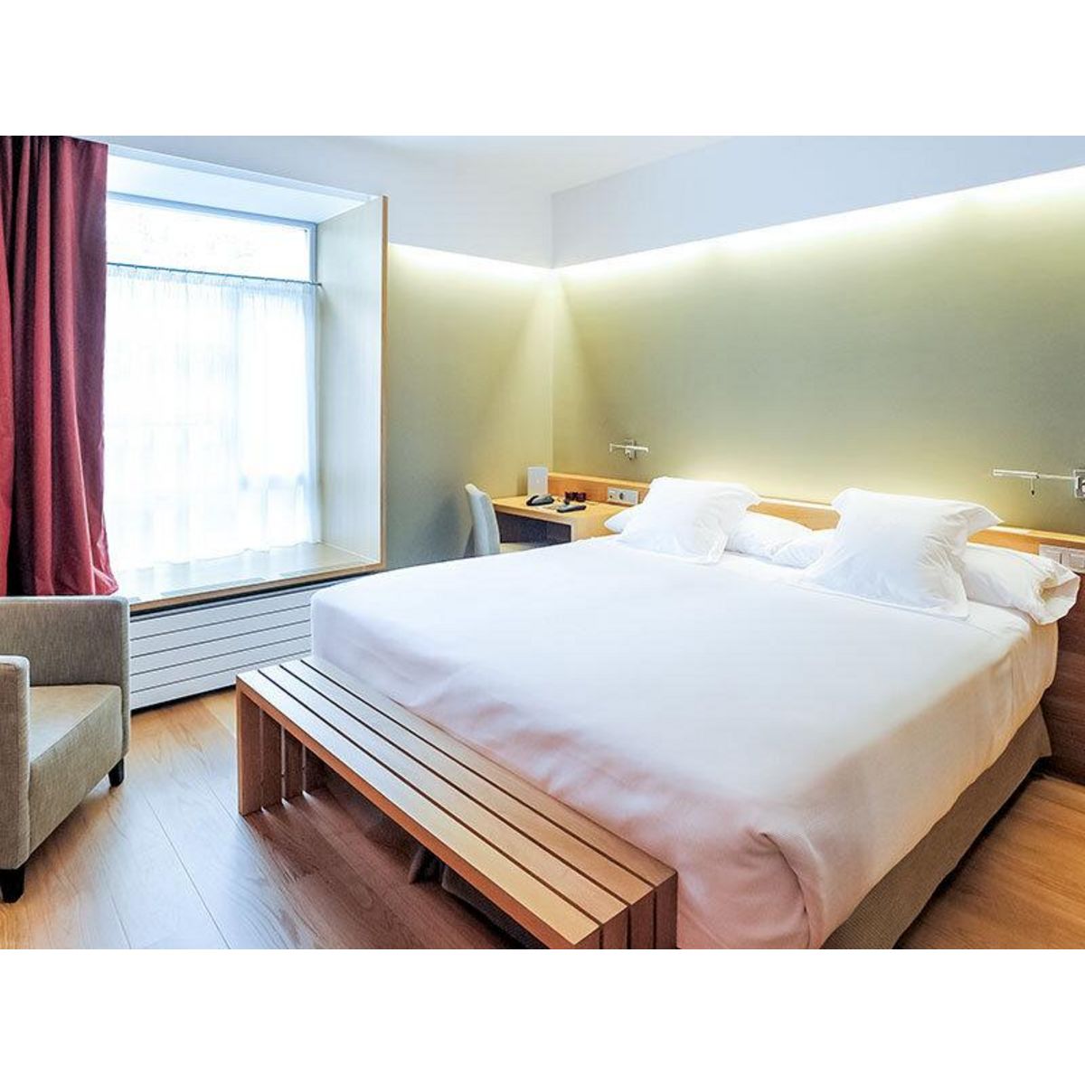 Smartbox Séjour bien-être en Espagne : 3 jours en hôtel 4* avec spa dans une station thermale des Pyrénées - Coffret Cadeau Séjour