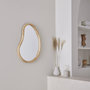 Voir la diapositive 2 : SWEEEK Miroir organique en bois de sapin 65cm épaisseur 3cm idéal entrée, chambre ou salle de bain