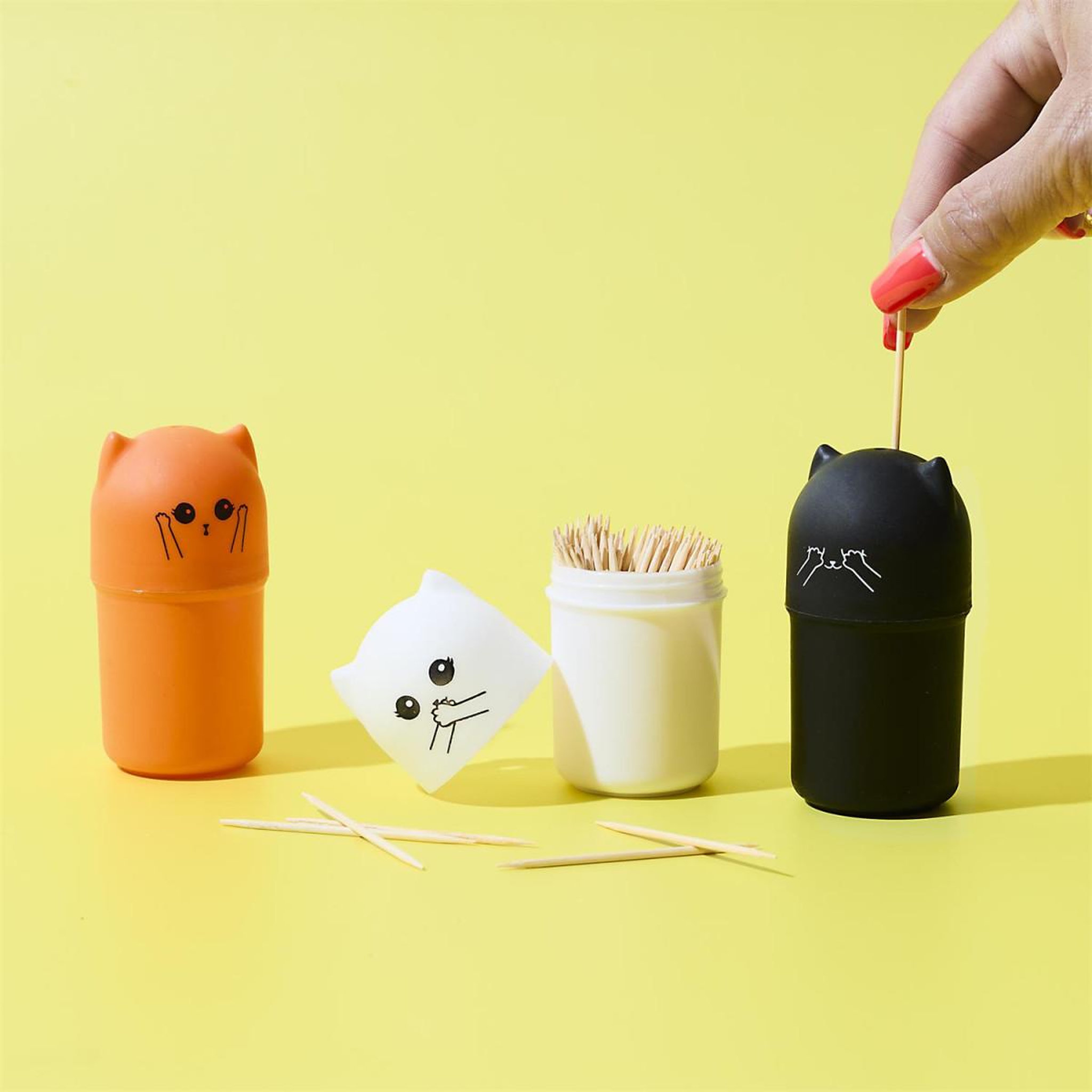 Voir la diapositive 4 : COOK CONCEPT Lot de 3 pots à cure-dents  chats  8cm multicolore