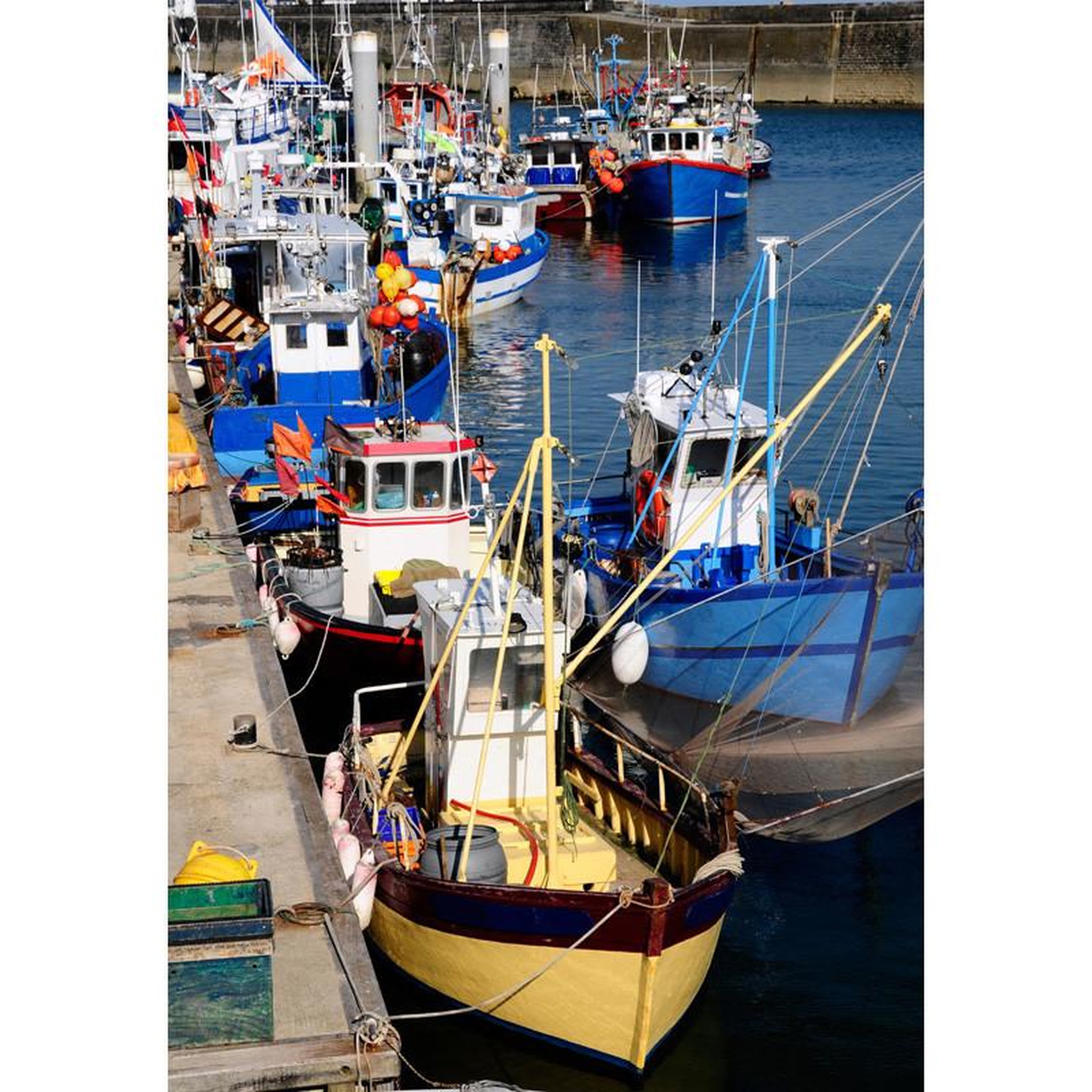 Voir la diapositive 2 : ALIZE Puzzle 1000 pièces Port de Quiberon – Bretagne – Paysage marin – Adulte – Alizé