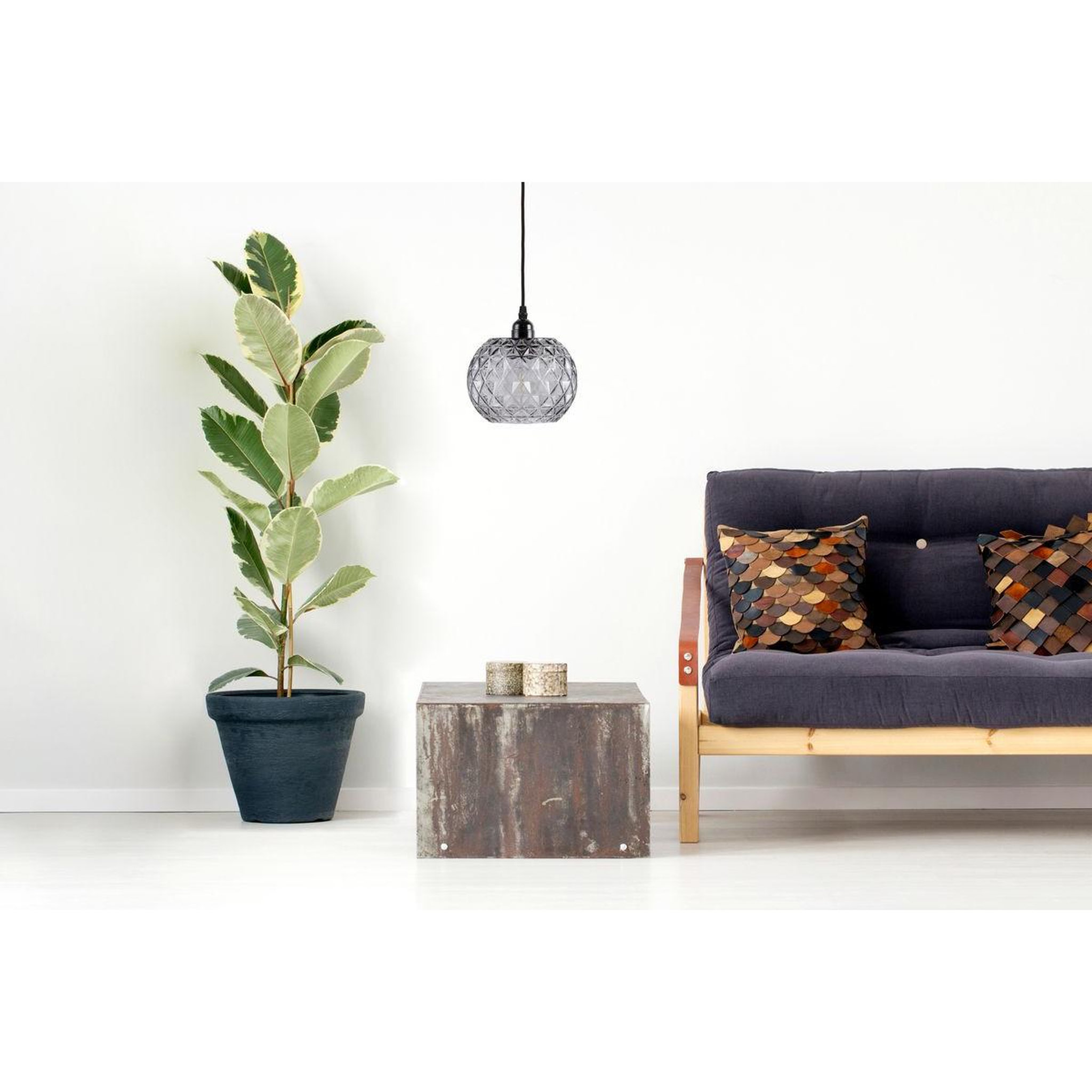Voir la diapositive 2 : Paris Prix Lampe suspension en verre  corvus  18cm gris