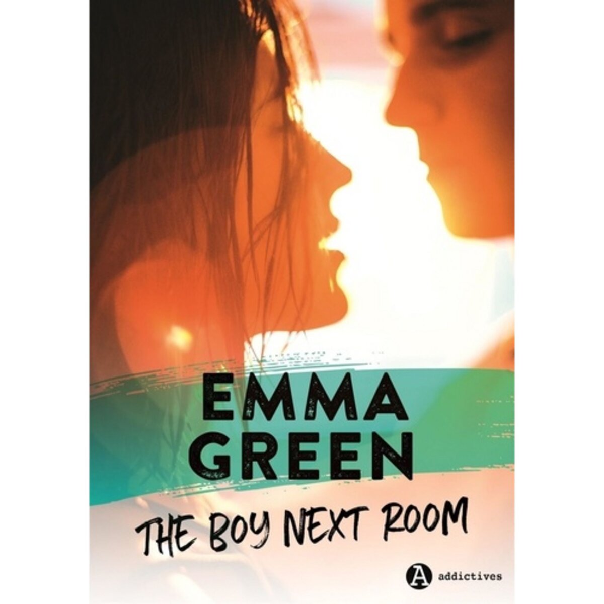  THE BOY NEXT ROOM, Green Emma