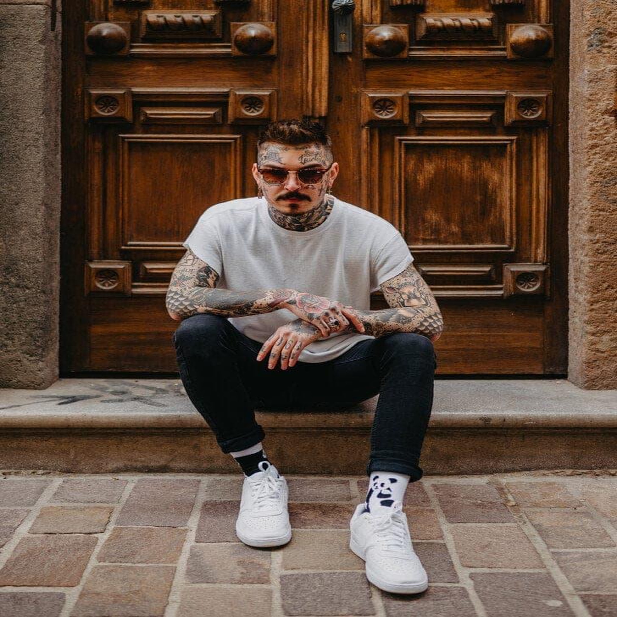 Voir la diapositive 4 : DEDOLES Chaussettes pandas noirs et blancs