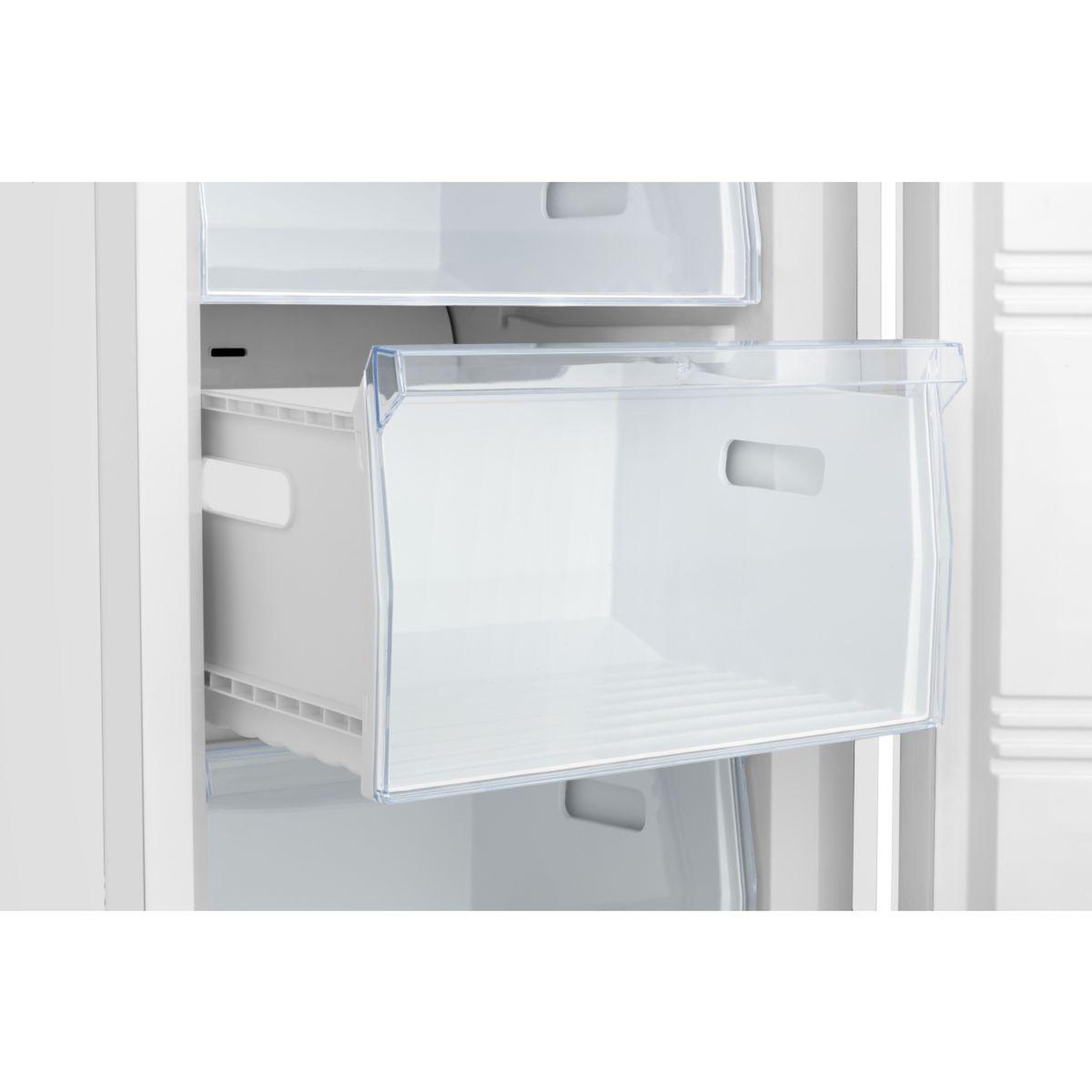 Voir la diapositive 5 : ESSENTIEL B Congélateur armoire ecav175-60hib1