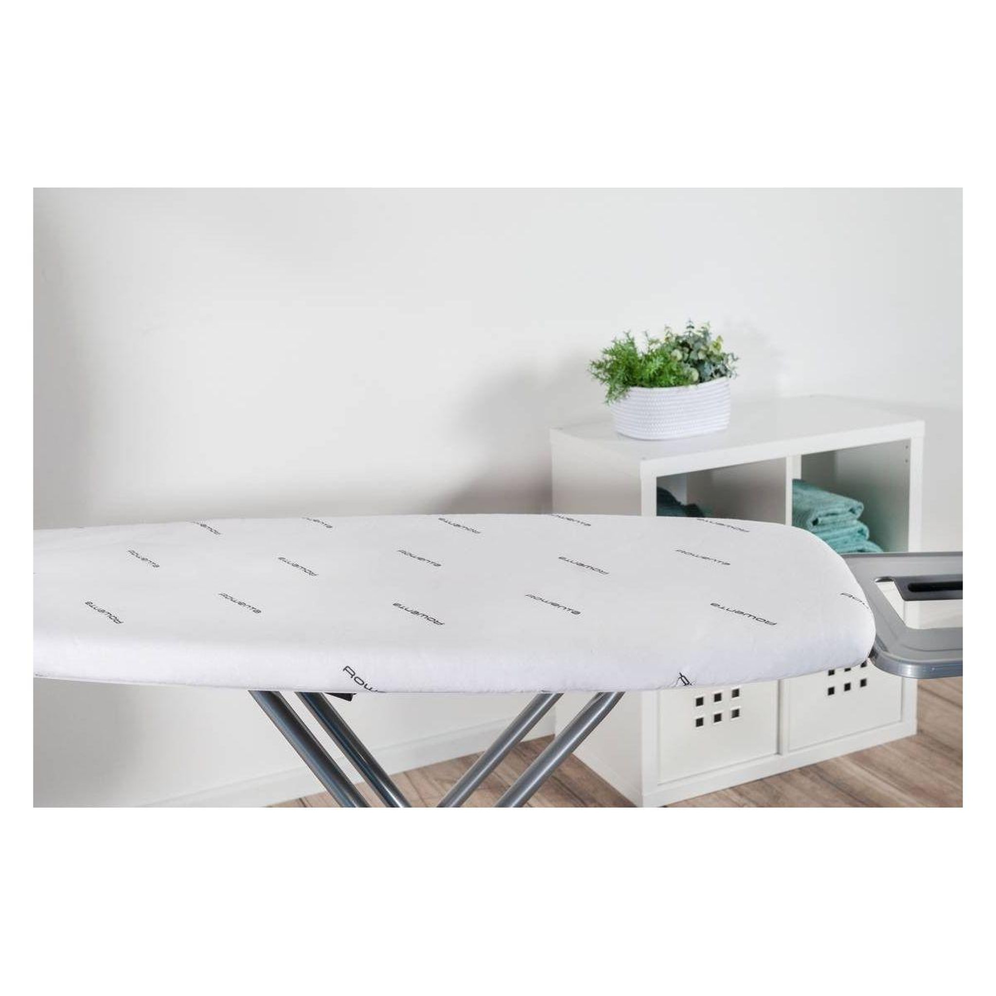 Voir la diapositive 2 : ROWENTA Table à repasser pro comfort