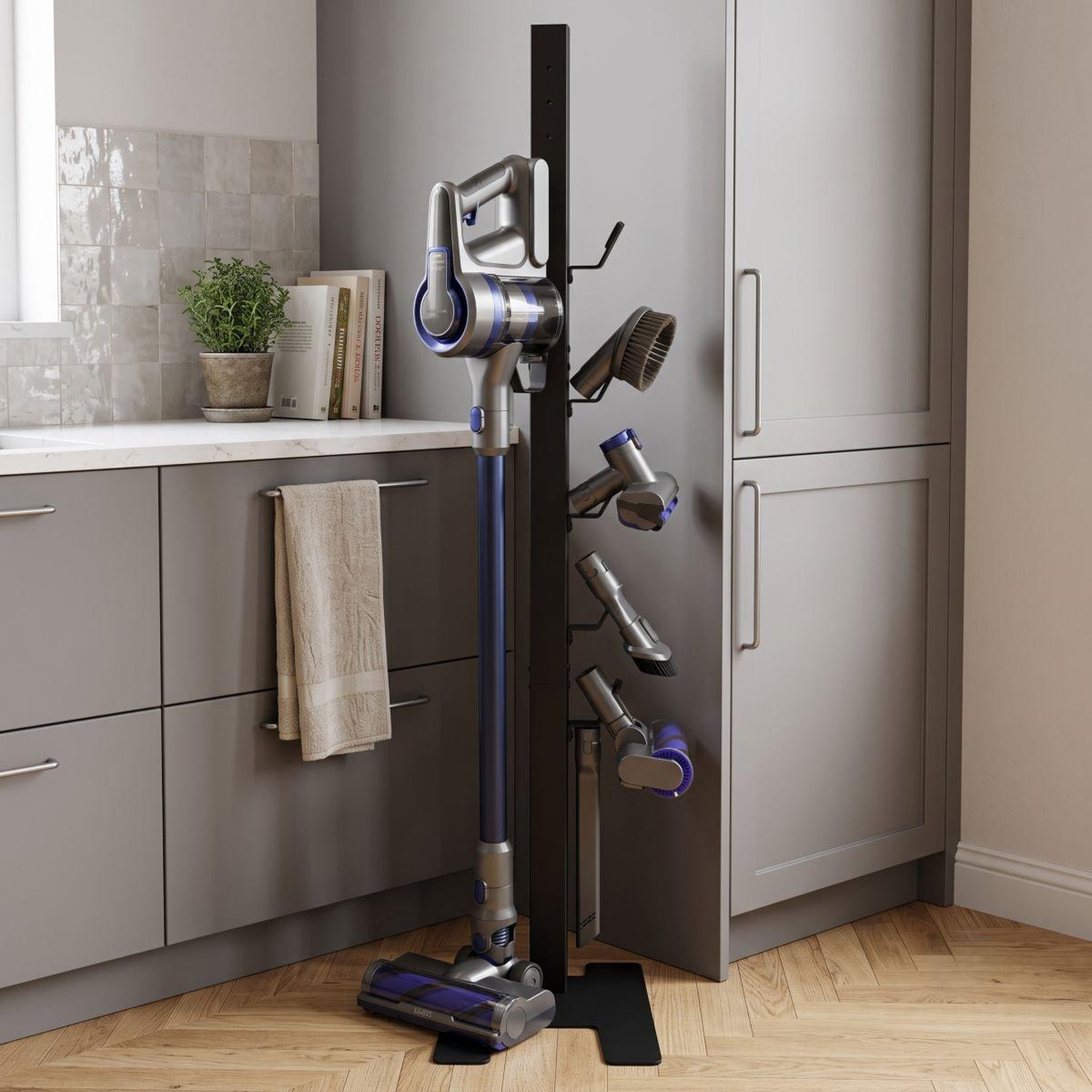 Voir la diapositive 4 : Je cherche une idee Support de rangement aspirateur m4