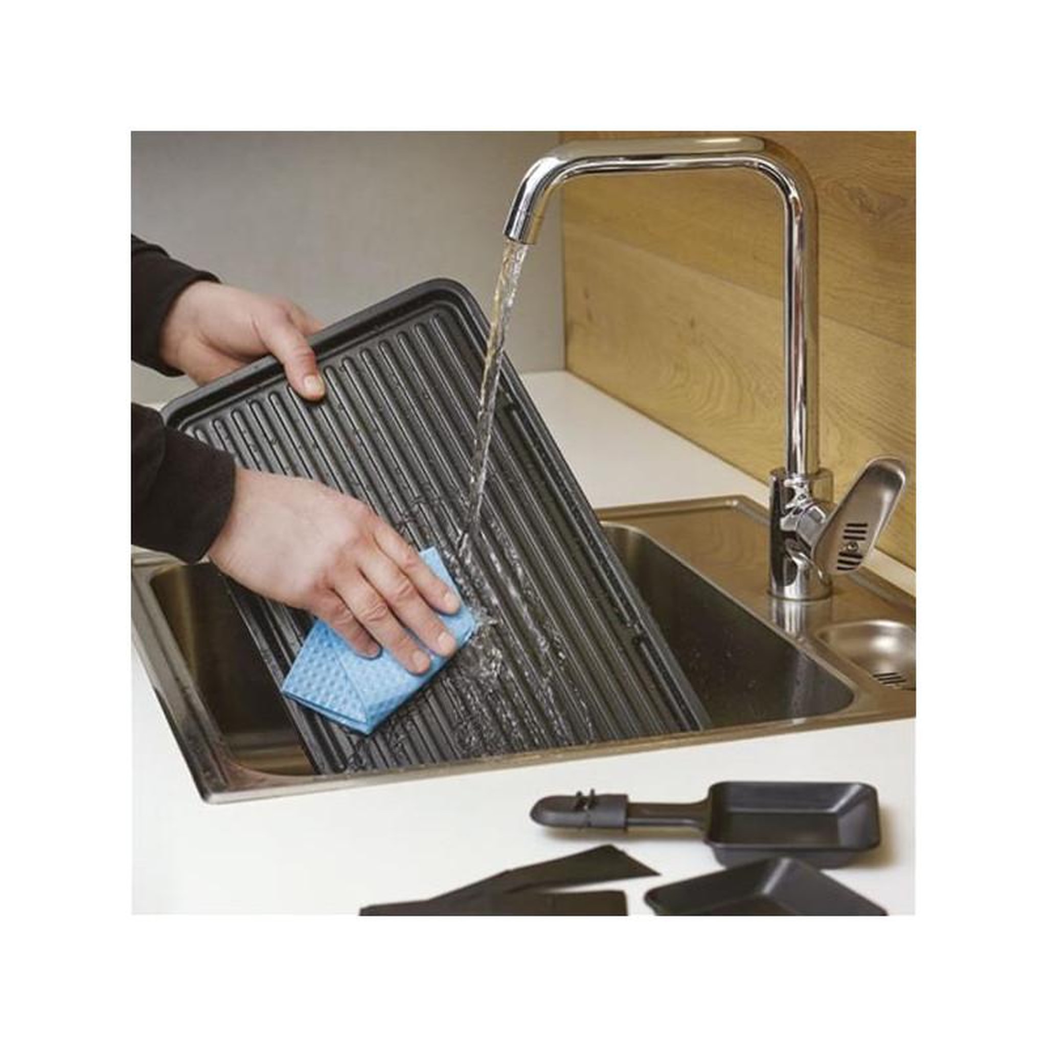 Voir la diapositive 5 : SEVERIN Appareil à raclette 8 personnes 1400w - 9670