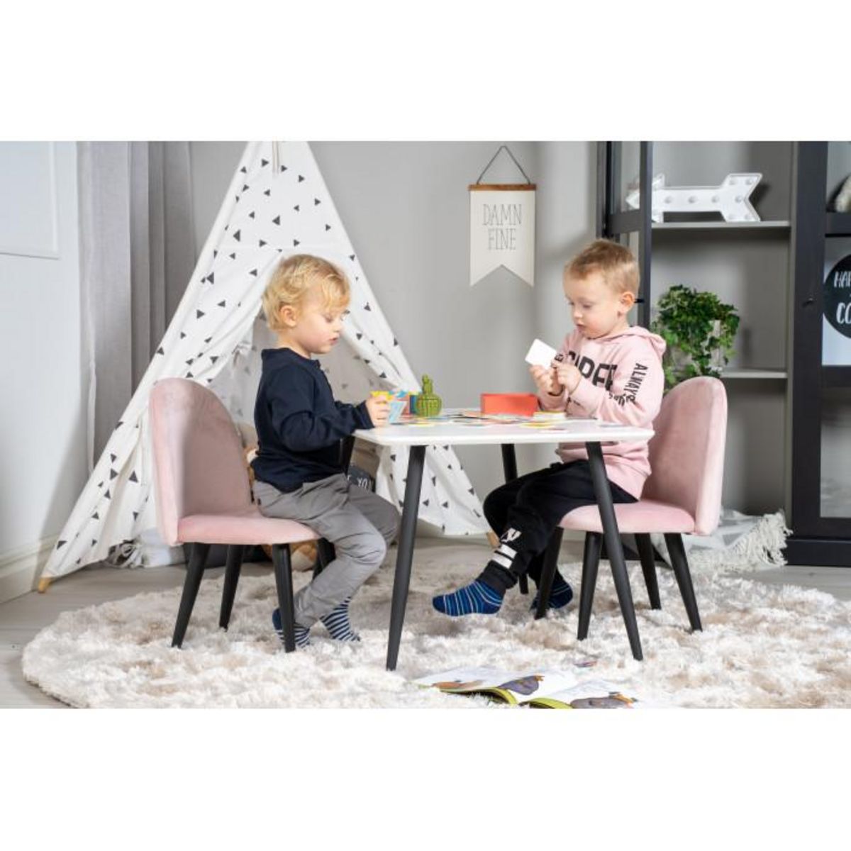Paris Prix Table Enfant & 2 Chaises  Polar  80cm Blanc & Rose