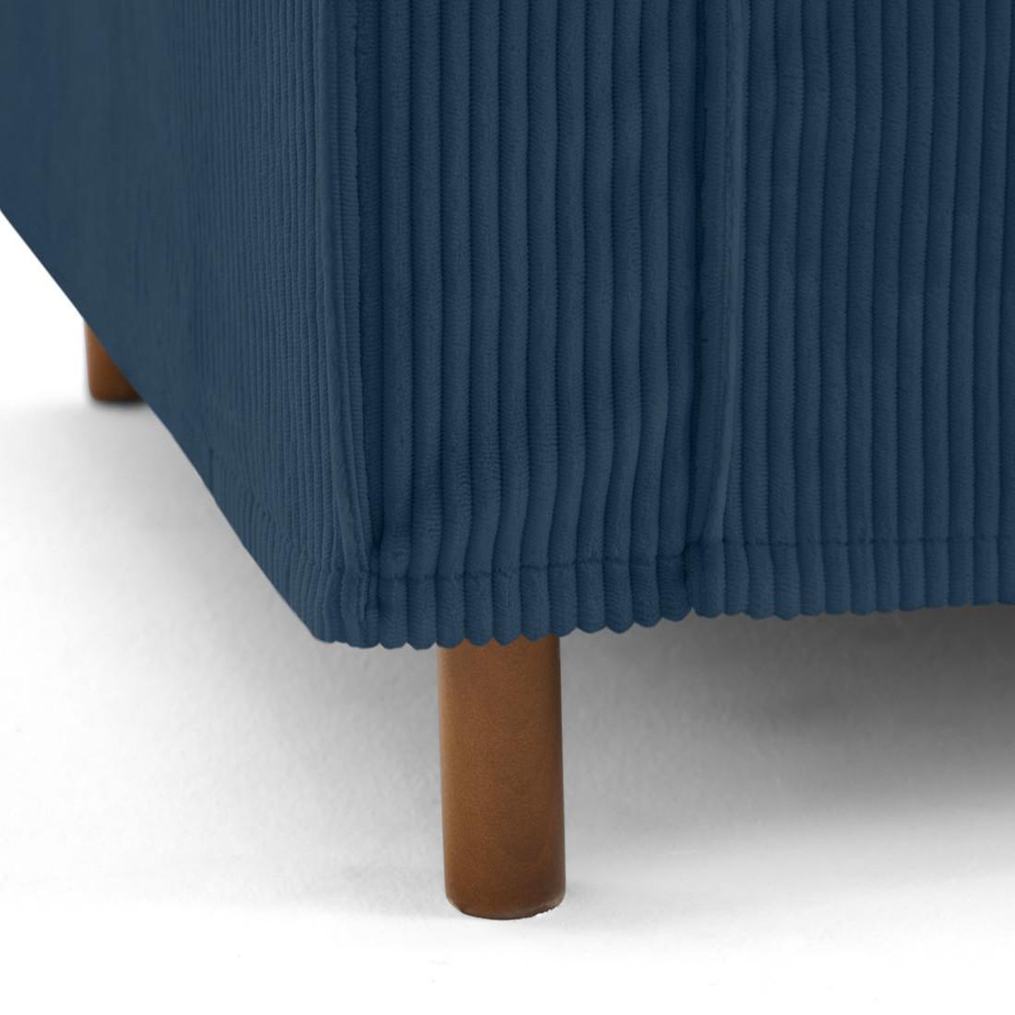 Voir la diapositive 2 : LISA DESIGN Jake - canapé déhoussable d'angle droit 5 places en velours côtelé