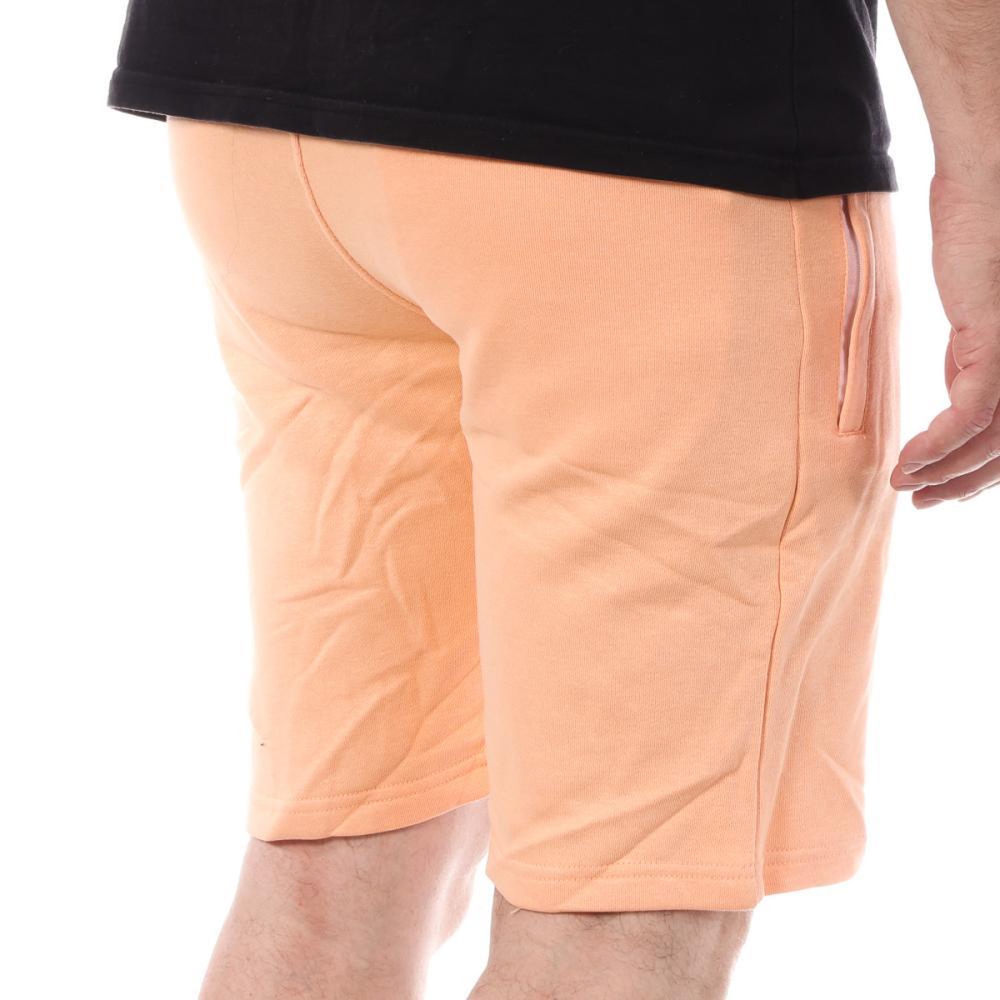 Voir la diapositive 2 : AMERICAN PEOPLE Short  Homme American People Beatle