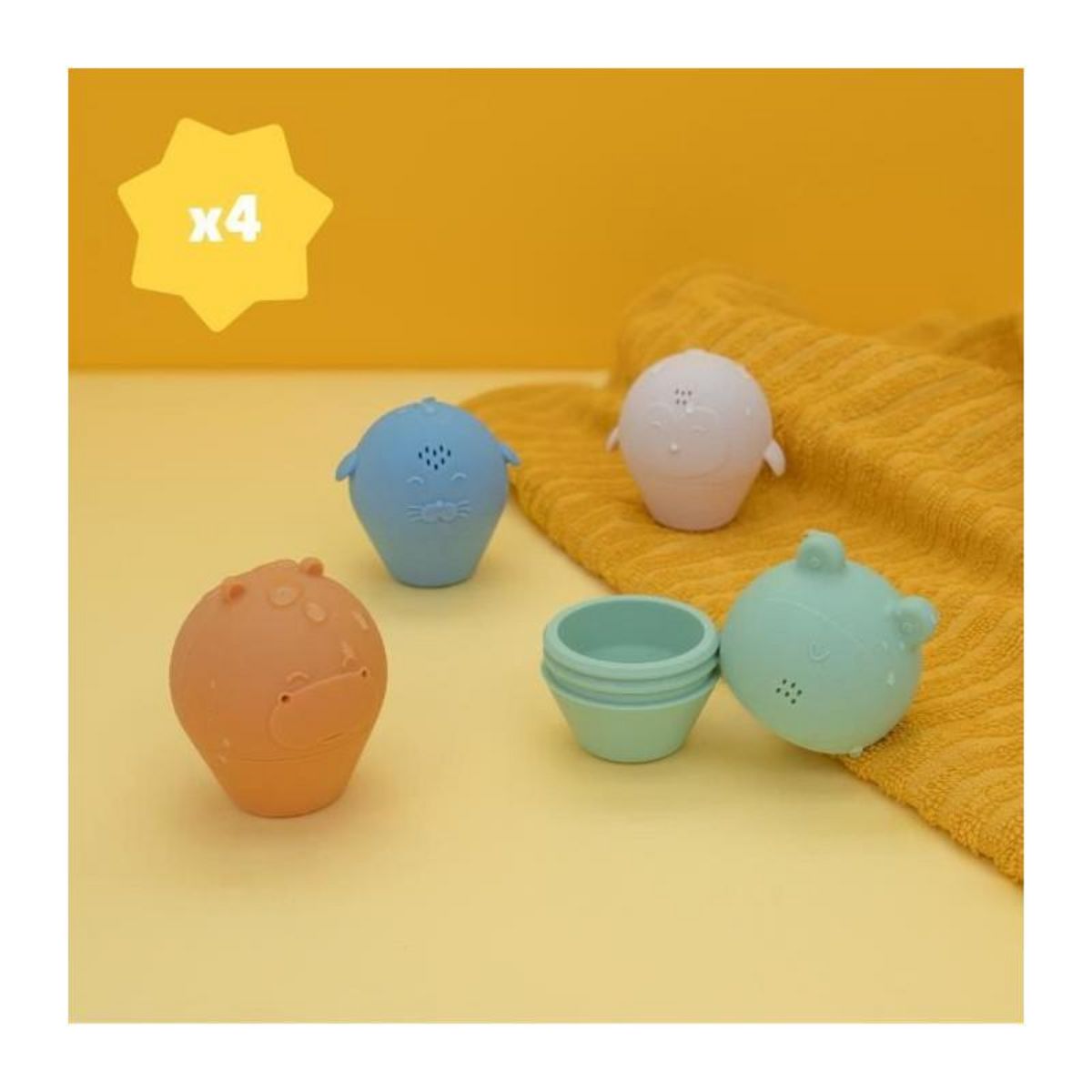 BADABULLE Badabulle Lot de 4 Aspergeurs de bain - Jouets de Bain en Silicone Souple - S'ouvrent pour etre lavés