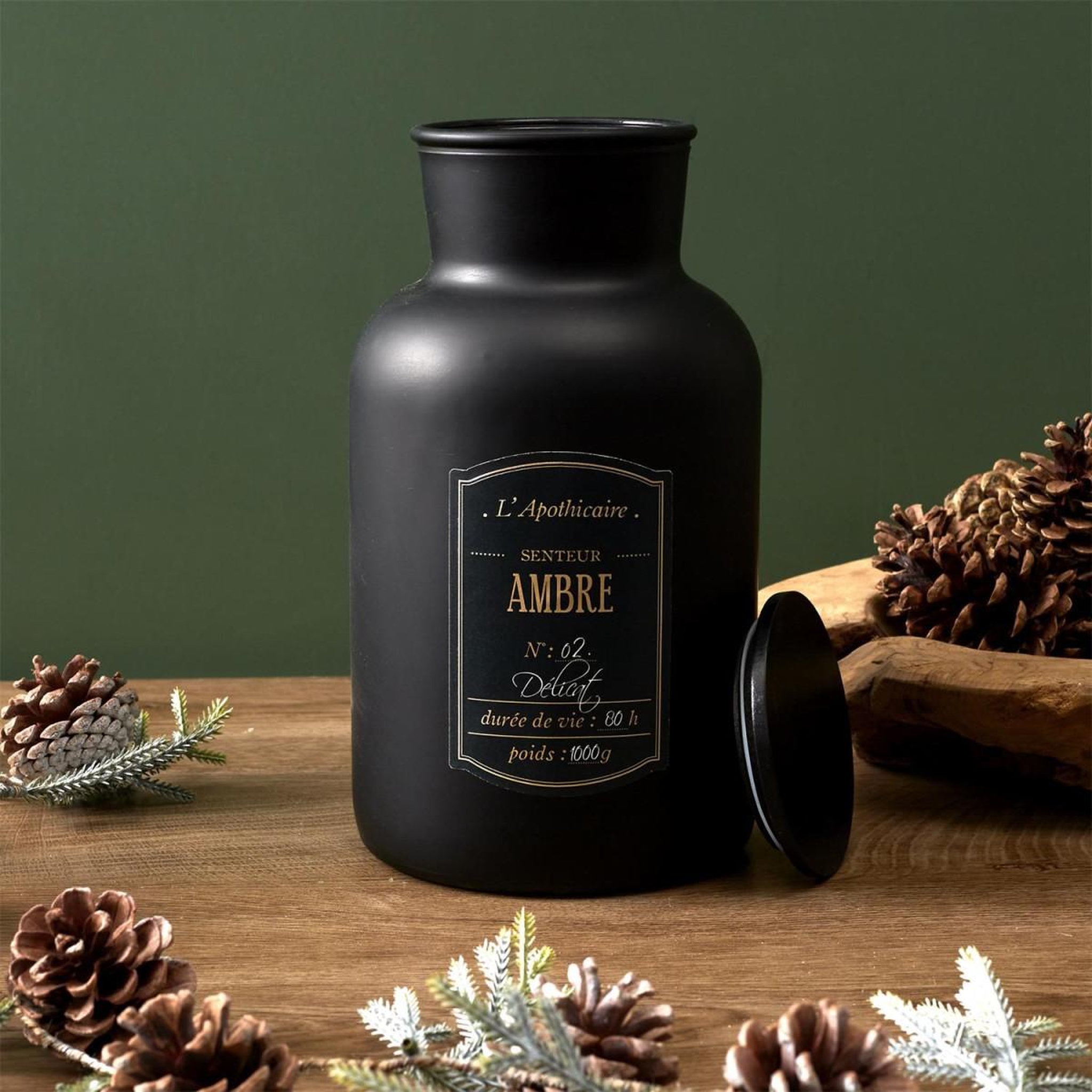 Voir la diapositive 4 : The Home Deco Factory Bougie parfumée vintage  apothicaire  1000g ambre