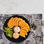 Voir la diapositive 3 : HABITABLE Lot de 6 sets de table Vitali - 28 x 43 cm - Argent