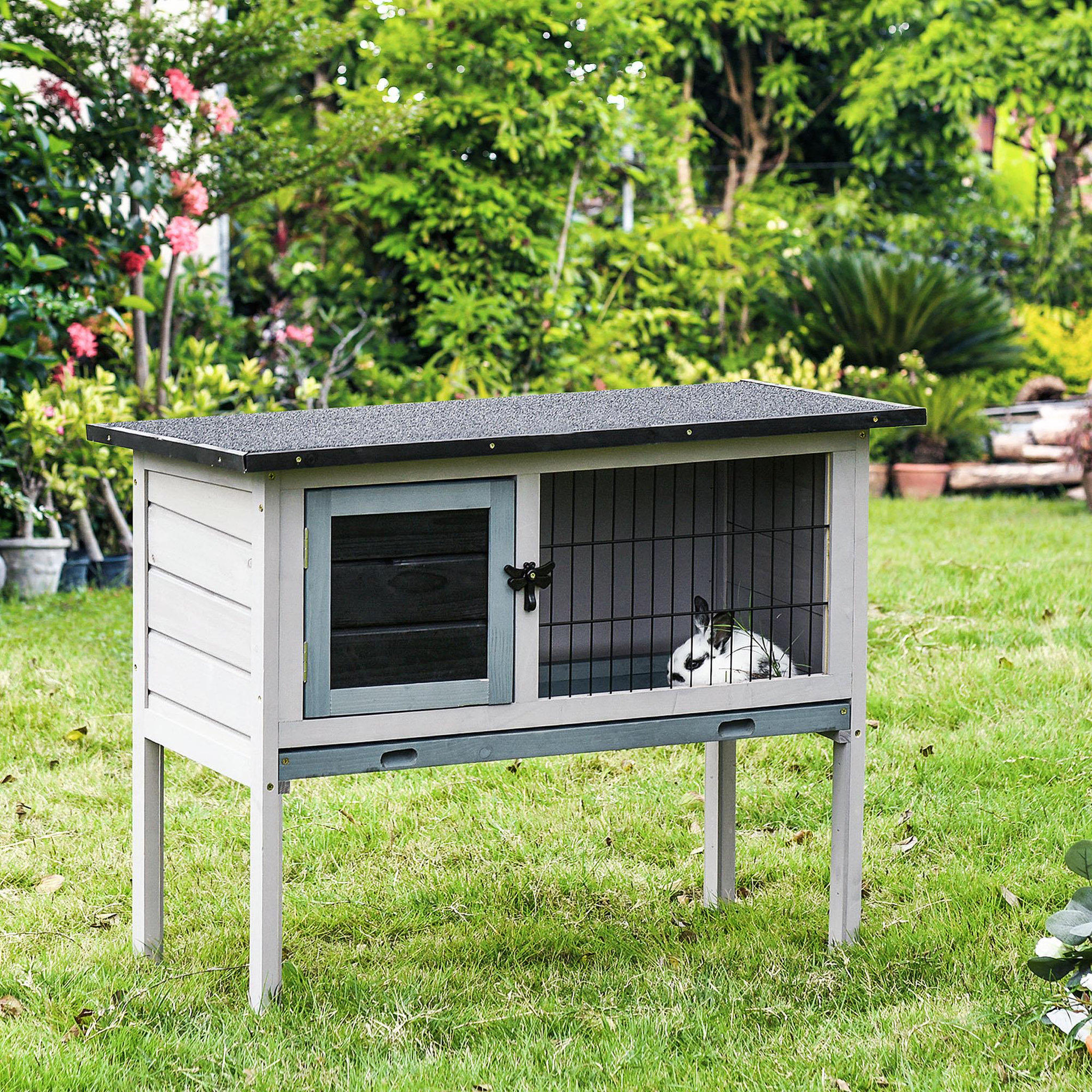 Voir la diapositive 2 : PAWHUT Clapier sur pied cage à lapin avec niche intérieure plateau excrément coulissant porte verrouillable toit ouvrant bois sapin gris