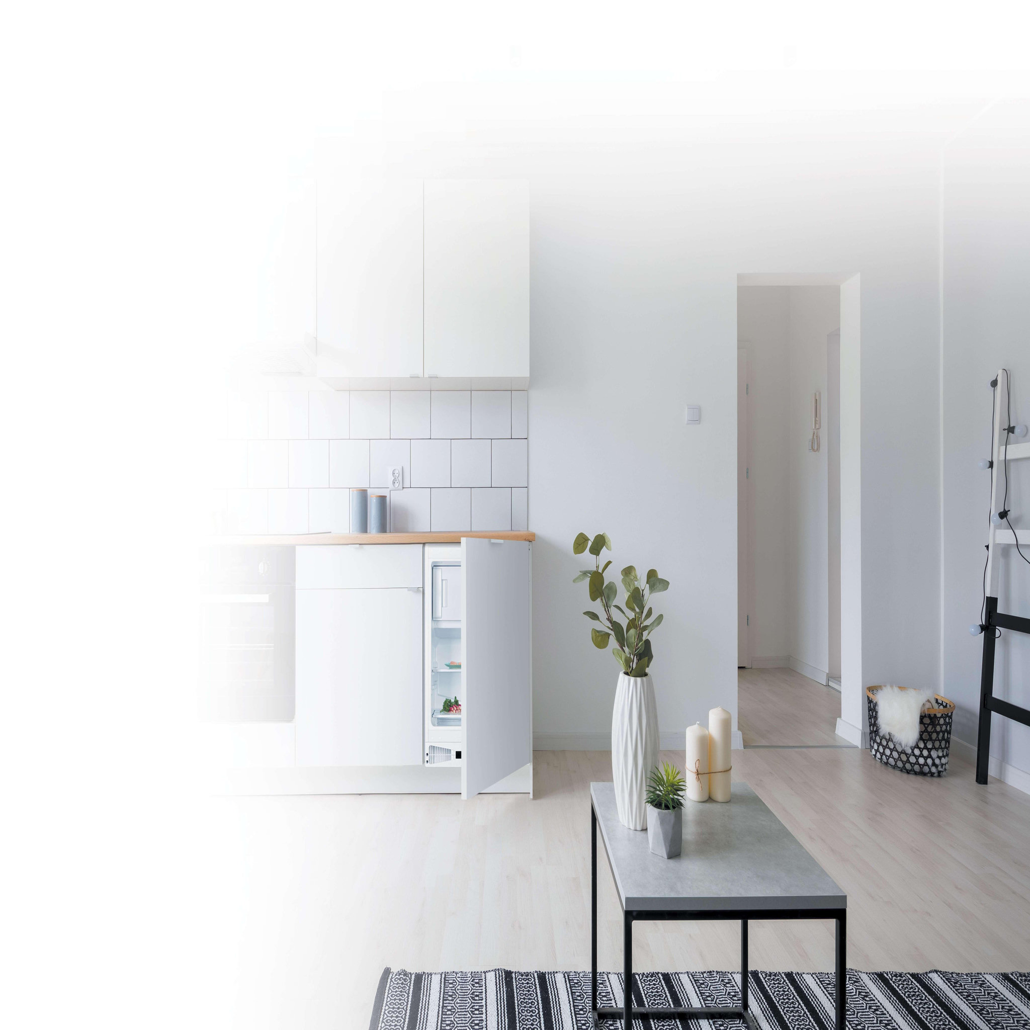 Voir la diapositive 2 : SCHNEIDER Réfrigérateur intégrable 111L Blanc - SCRF482SPI-E