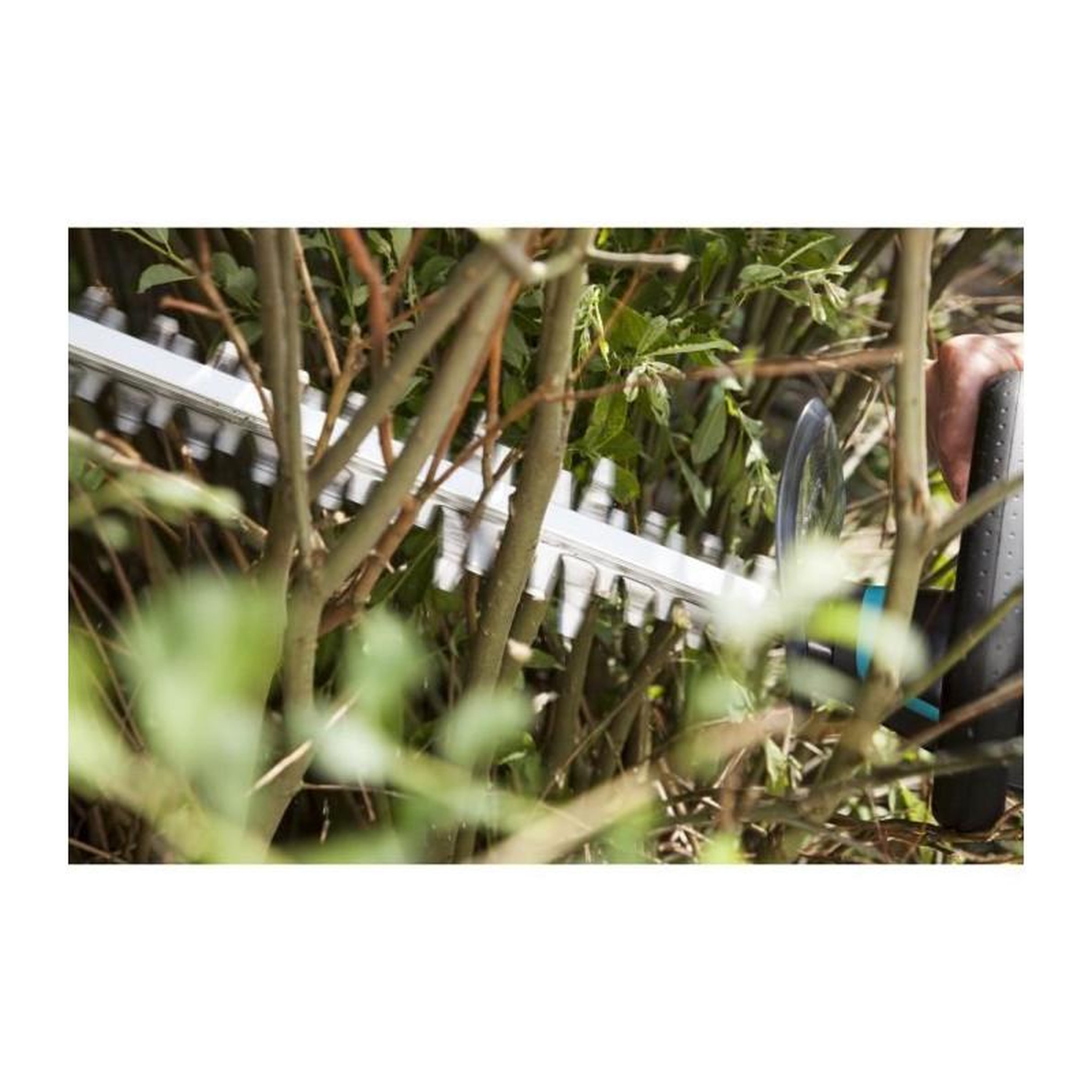 Voir la diapositive 4 : Gardena GARDENA Taille-haie electrique PowerCut 700/65 700 W 9835-20