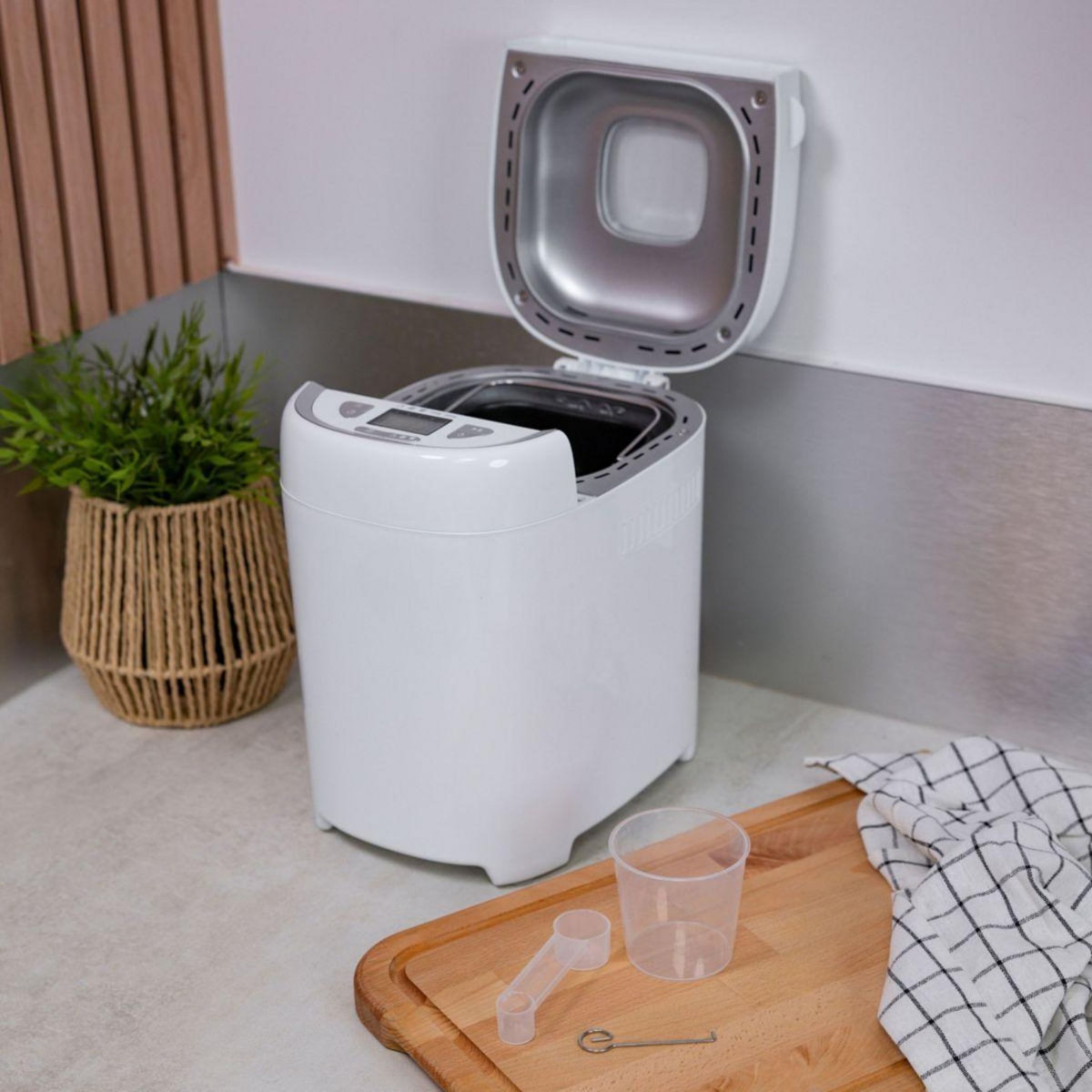 ESSENTIEL B Machine à pain EMP1105