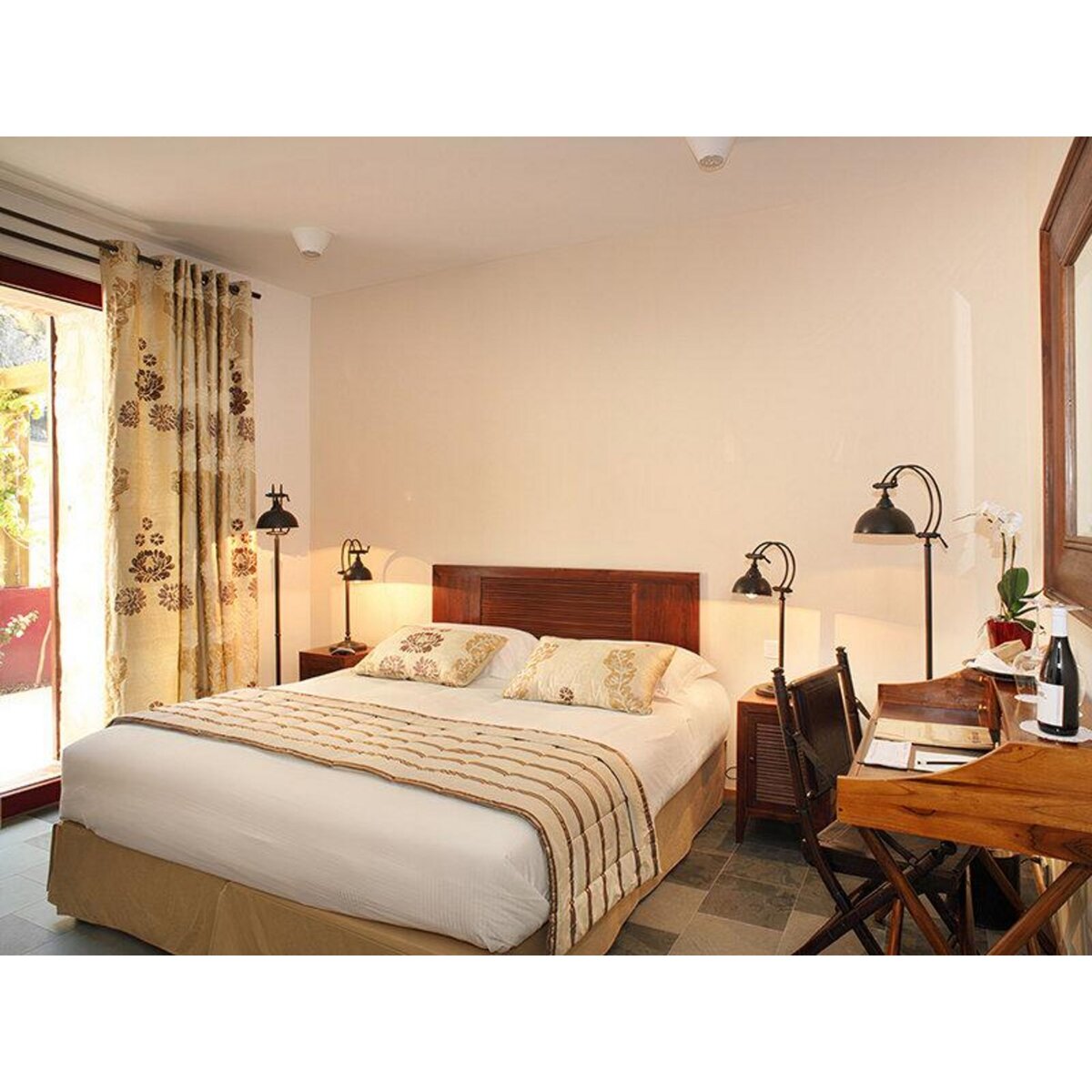 Smartbox Séjour d'exception de 2 jours en hôtel 4* avec dîner en restaurant primé près de Perpignan - Coffret Cadeau Séjour