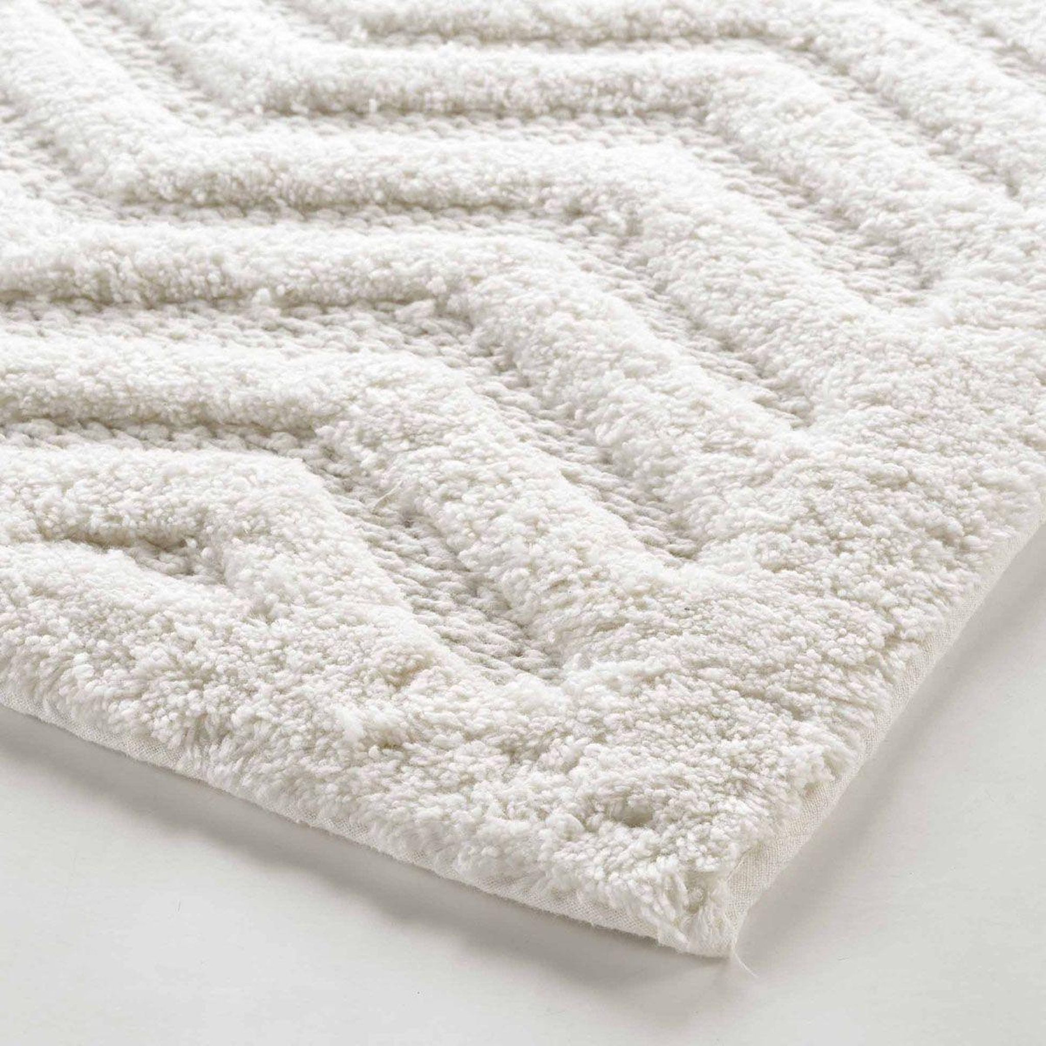 Voir la diapositive 2 : Douceur d'Intérieur Tapis de bain jacquard  angelis  50x80cm blanc