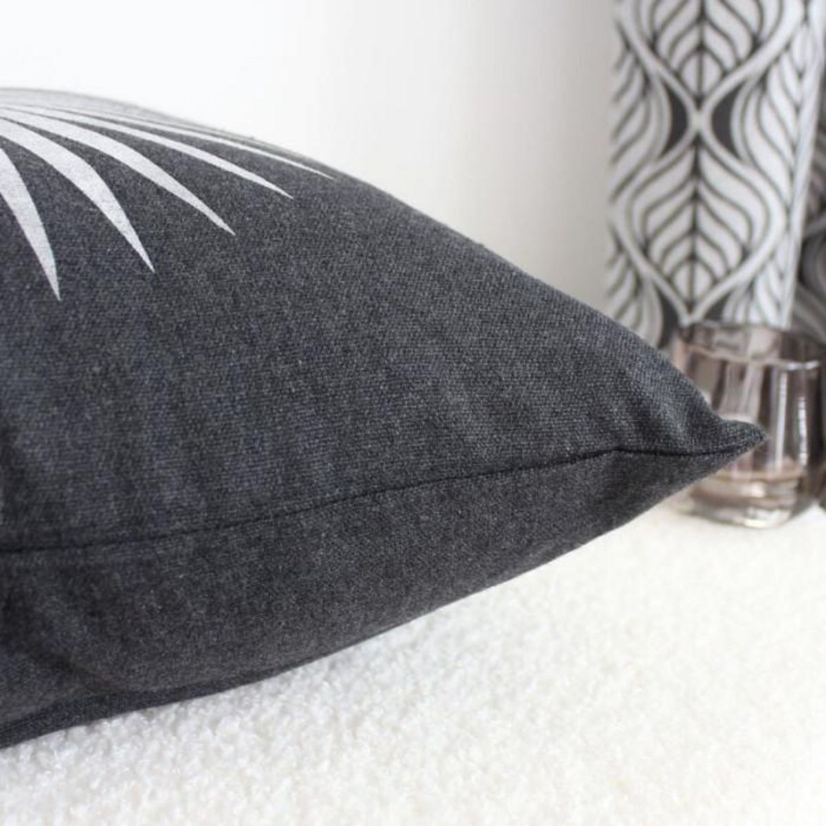 Paris Prix Coussin Déco Imprimé  Baya  40x40cm Gris Foncé