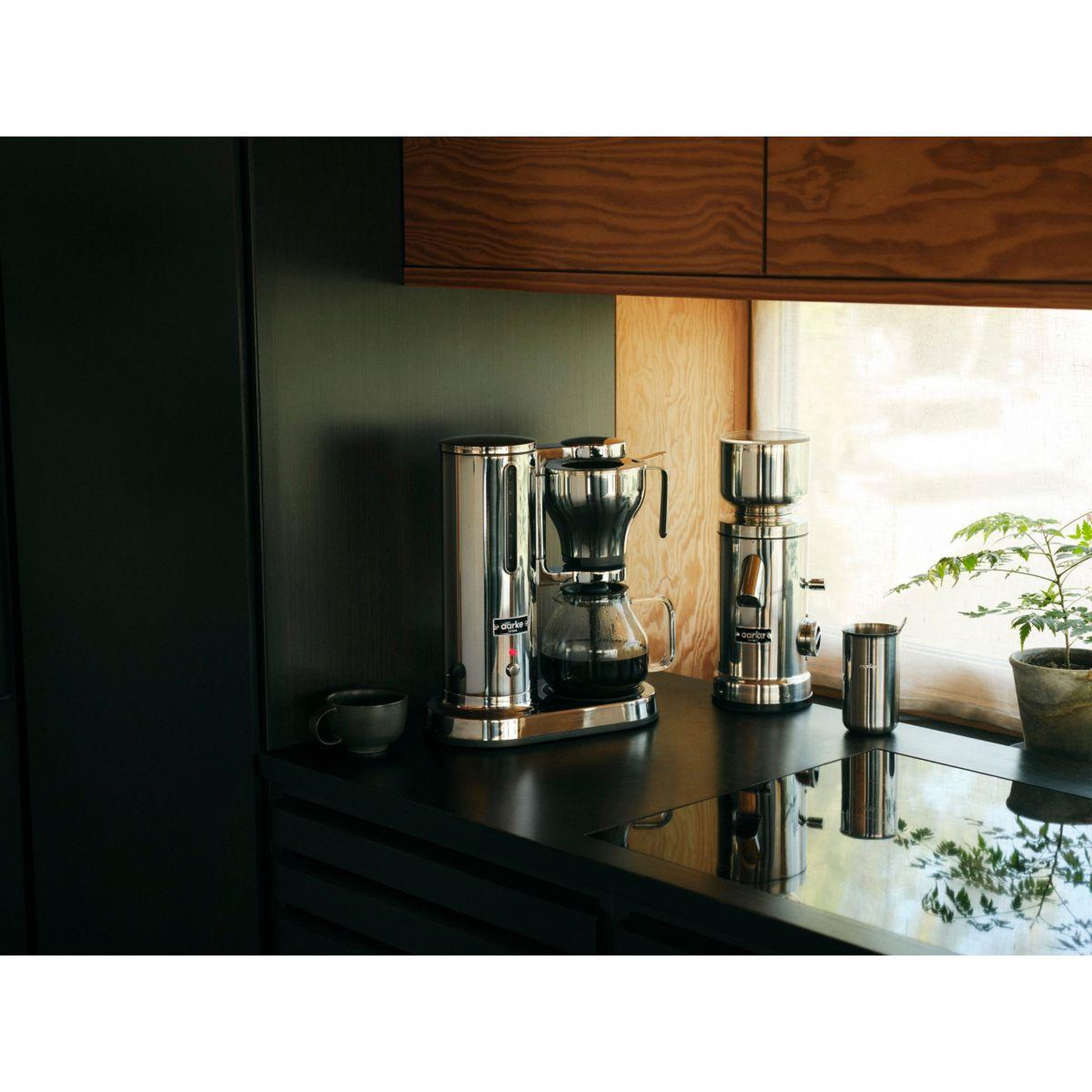 Voir la diapositive 4 : AARKE Cafetière filtre aaa1300