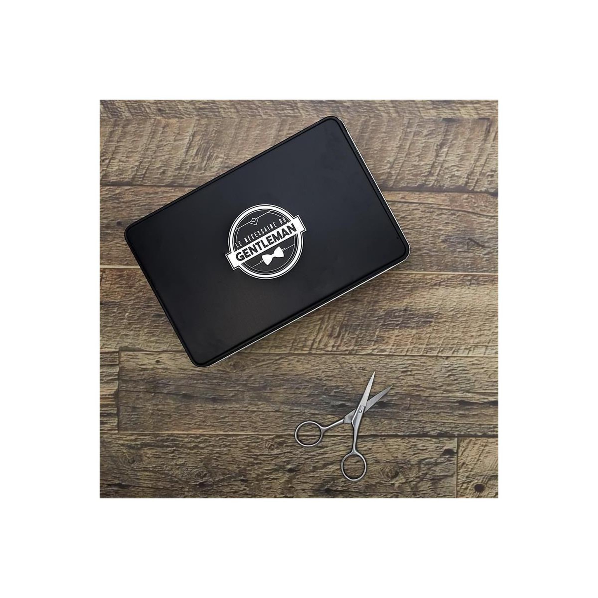 Voir la diapositive 5 : Cosmetic Club Ciseaux de précision  moustache  10cm argent