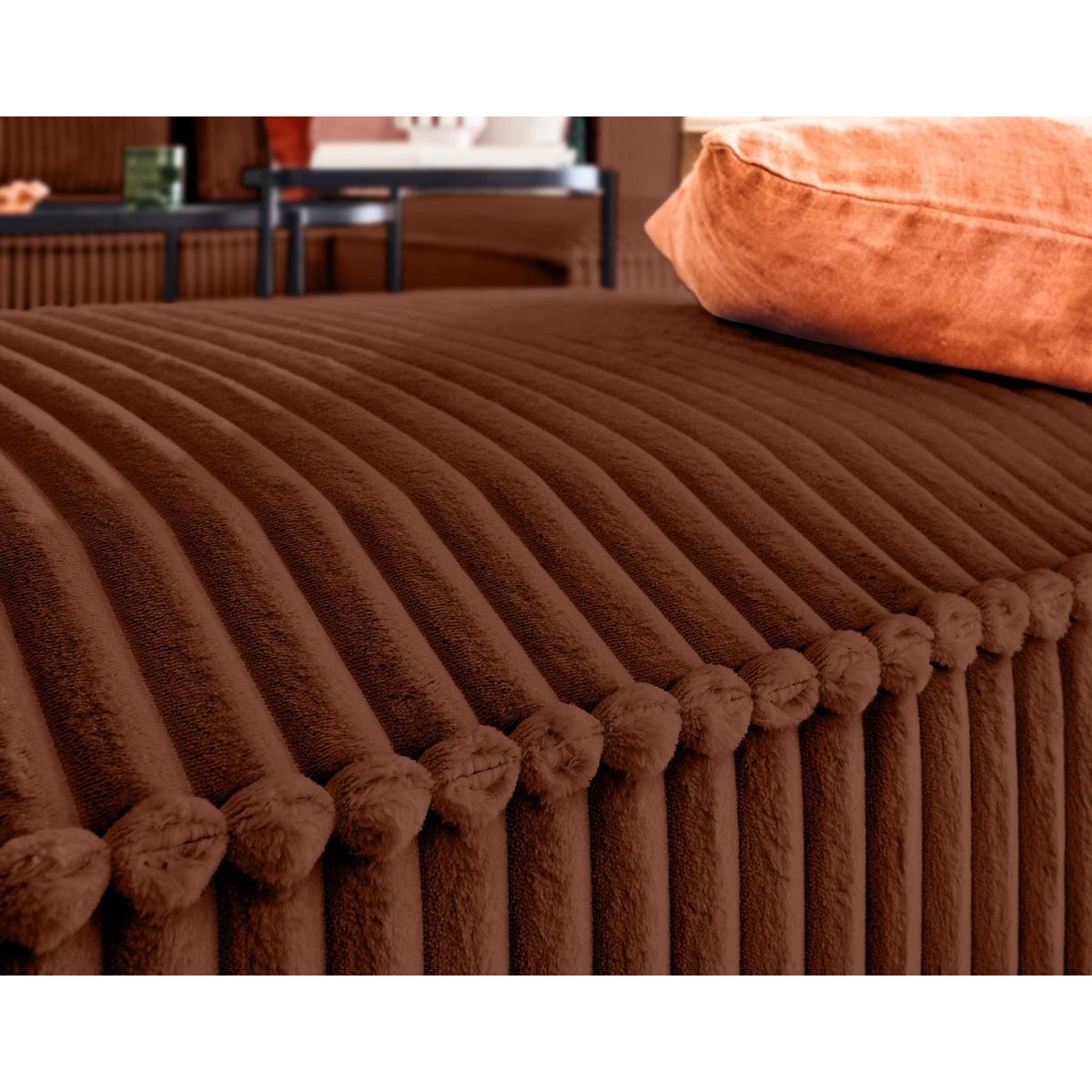 LISA DESIGN Stella - pouf - en velours côtelé grosses côtes