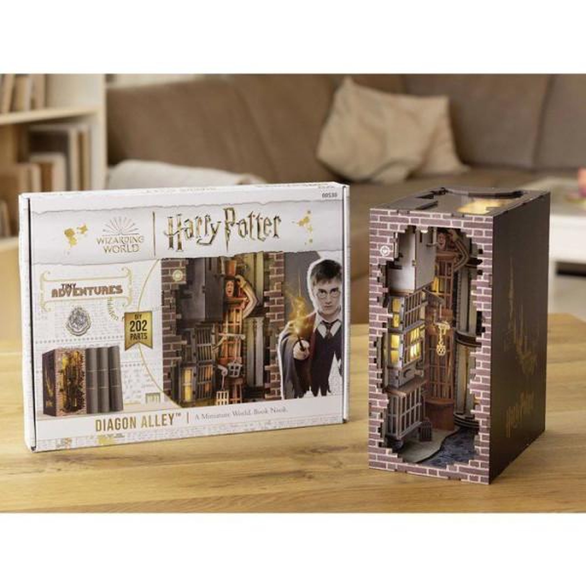 Voir la diapositive 5 : Revell Maquette revell Coin Lecture de Harry Potter avec éclairage LED