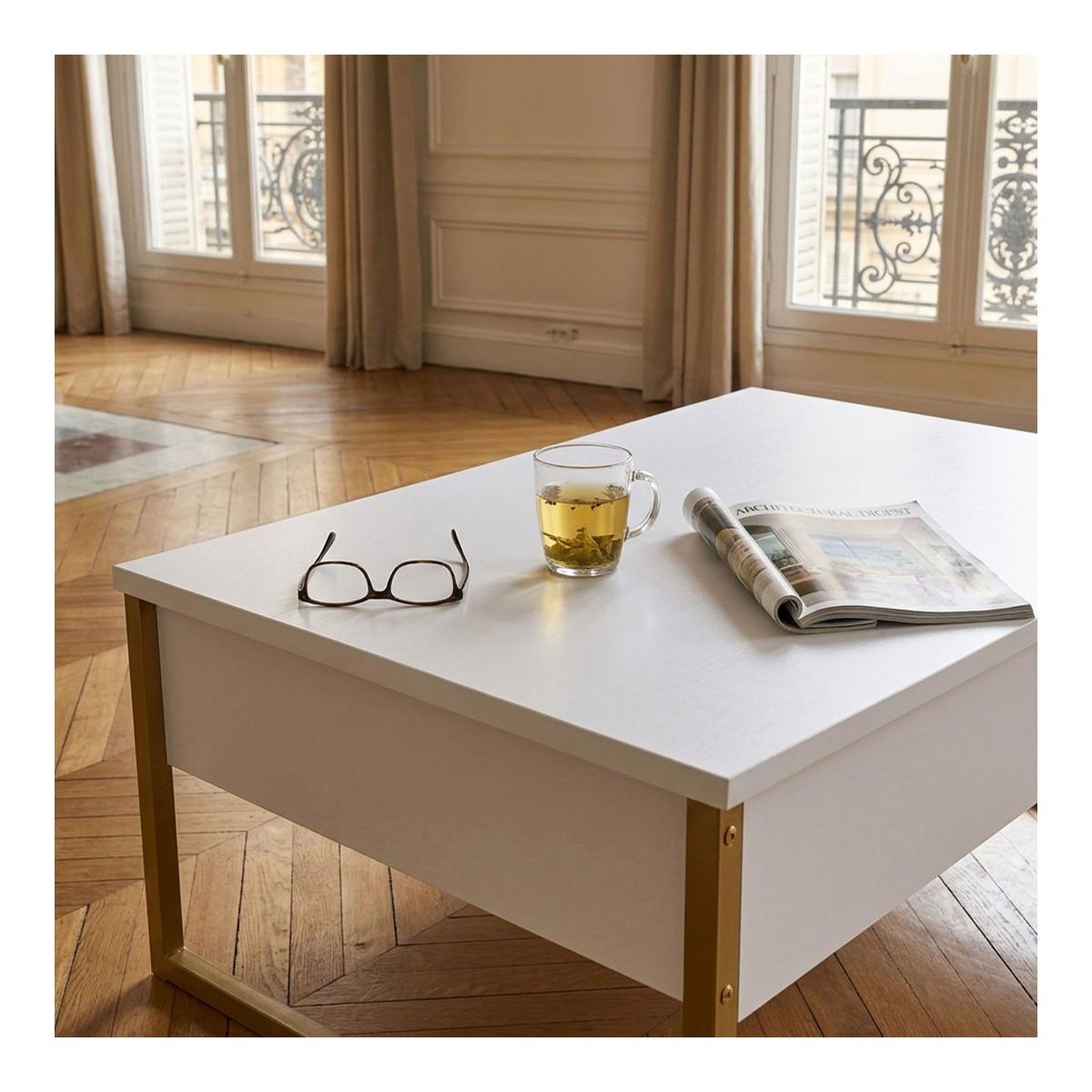Voir la diapositive 6 : Paris Prix Table basse design  valentin  90cm blanc & or