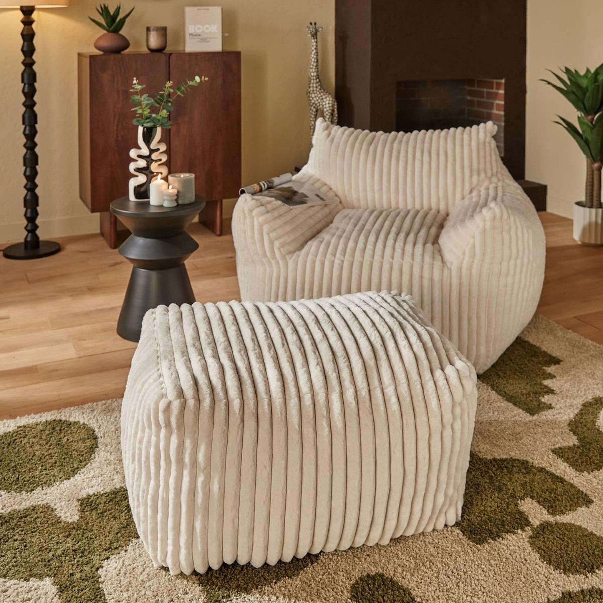 Voir la diapositive 5 : ATMOSPHERA Pouf xl côtelé  muzi  78cm blanc