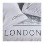 Voir la diapositive 2 : Today Parure de lit - TODAY - JAVA - 2 personnes - 240x220 cm - Coton - Imprimé London - Blanc
