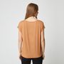 Voir la diapositive 2 : IN EXTENSO T-shirt manches courtes beige camel dentelles col v femme