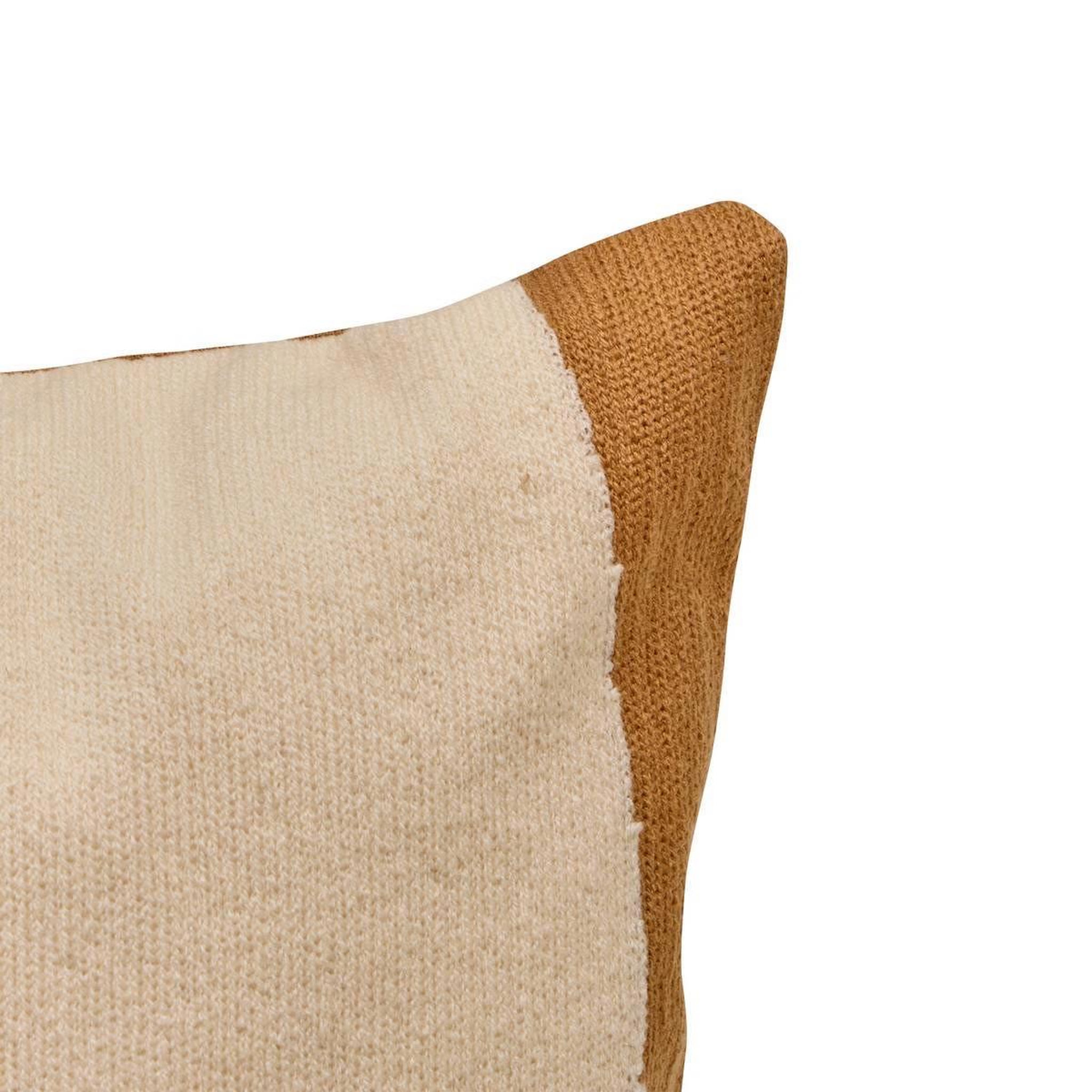 Voir la diapositive 2 : ATMOSPHERA Coussin déco brodé  hary  35x75cm caramel