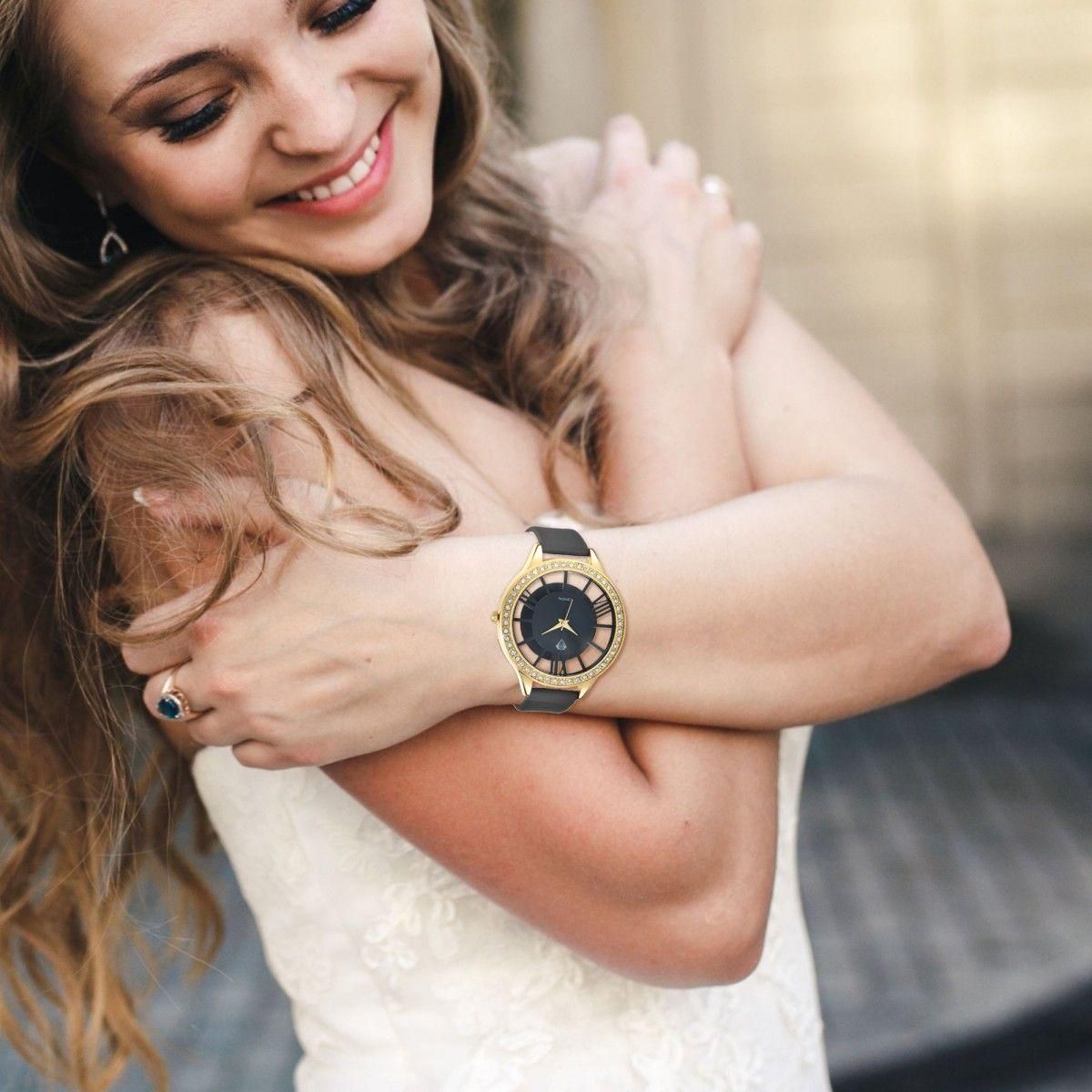 SC CRYSTAL Montre Lara SC Crystal ornée de Cristaux scintillants