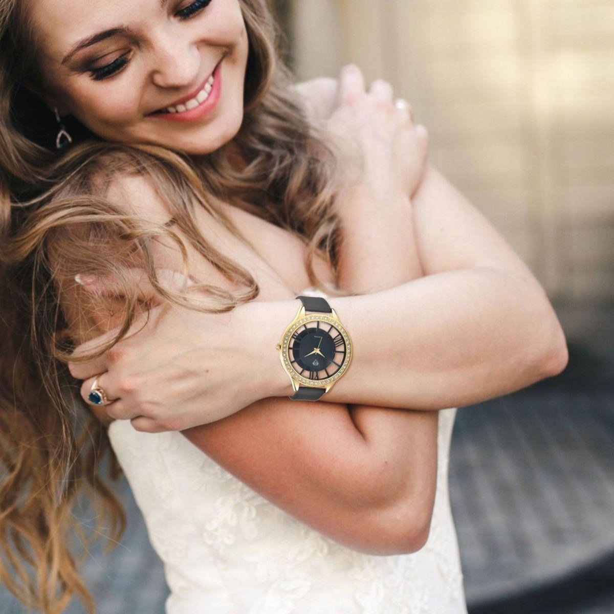 SC CRYSTAL Montre Lara SC Crystal ornée de Cristaux scintillants