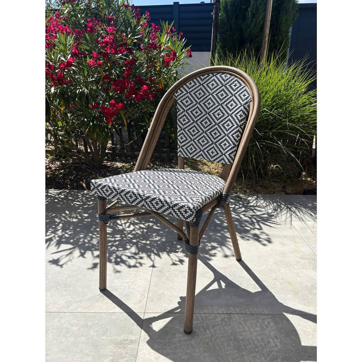 Paris Prix Chaise de Jardin Empilable  Bistro  87cm Bleu