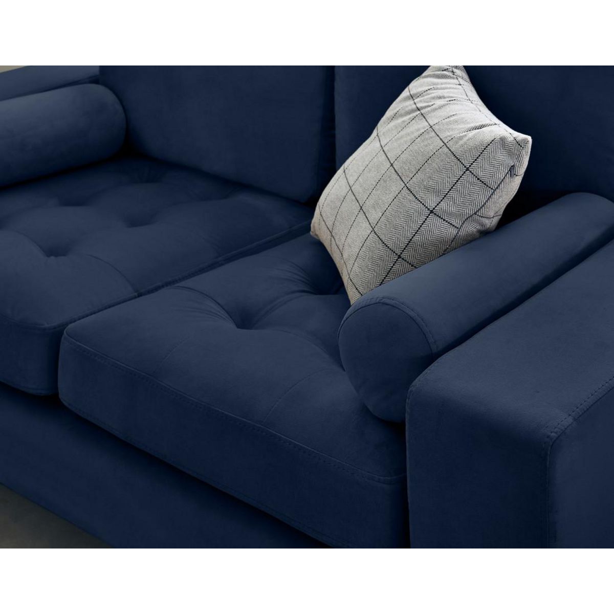 LISA DESIGN Isaure - canapé droit 2 places en velours