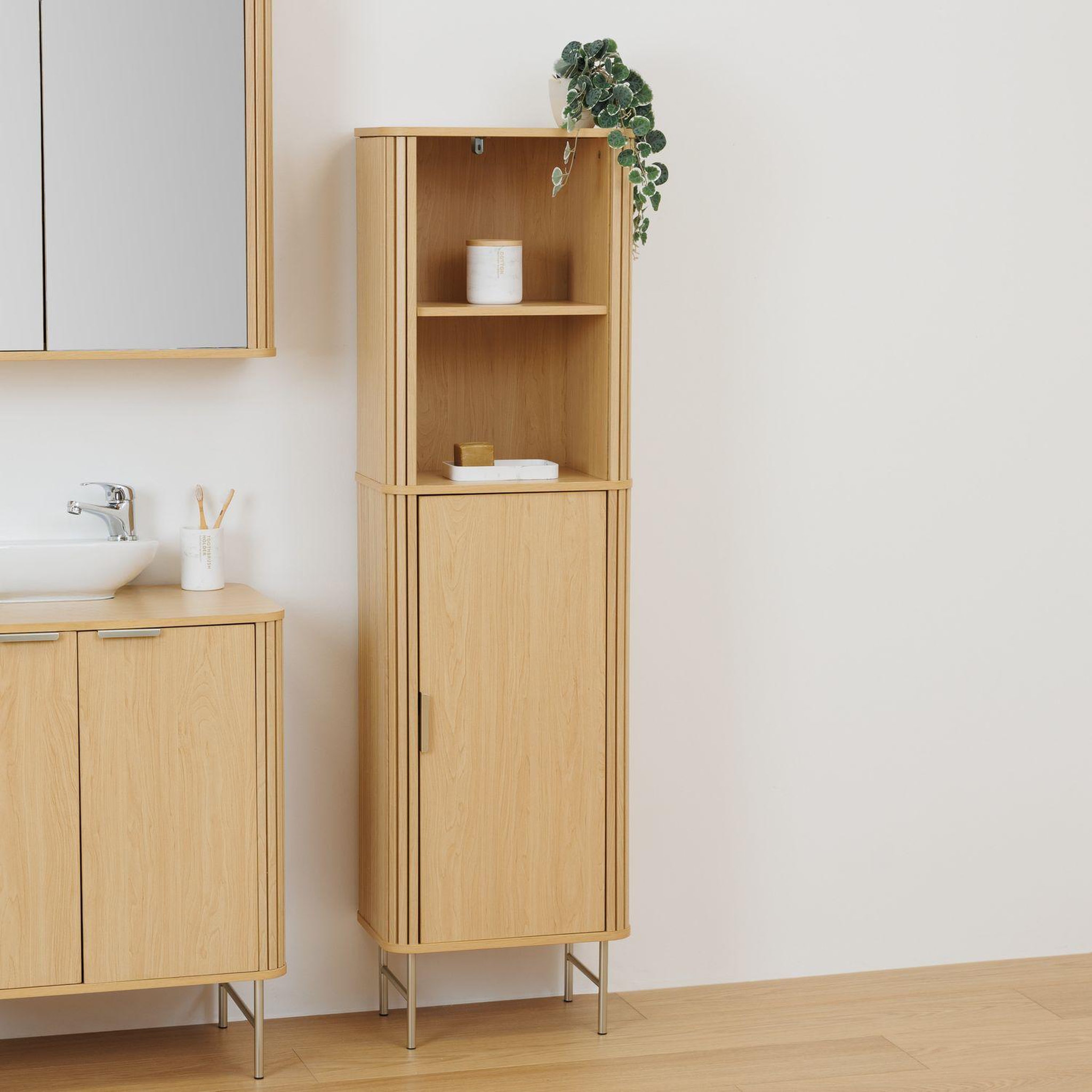 Voir la diapositive 4 : FIVE Colonne 1 porte et 2 niches effet bois clair liora - beige